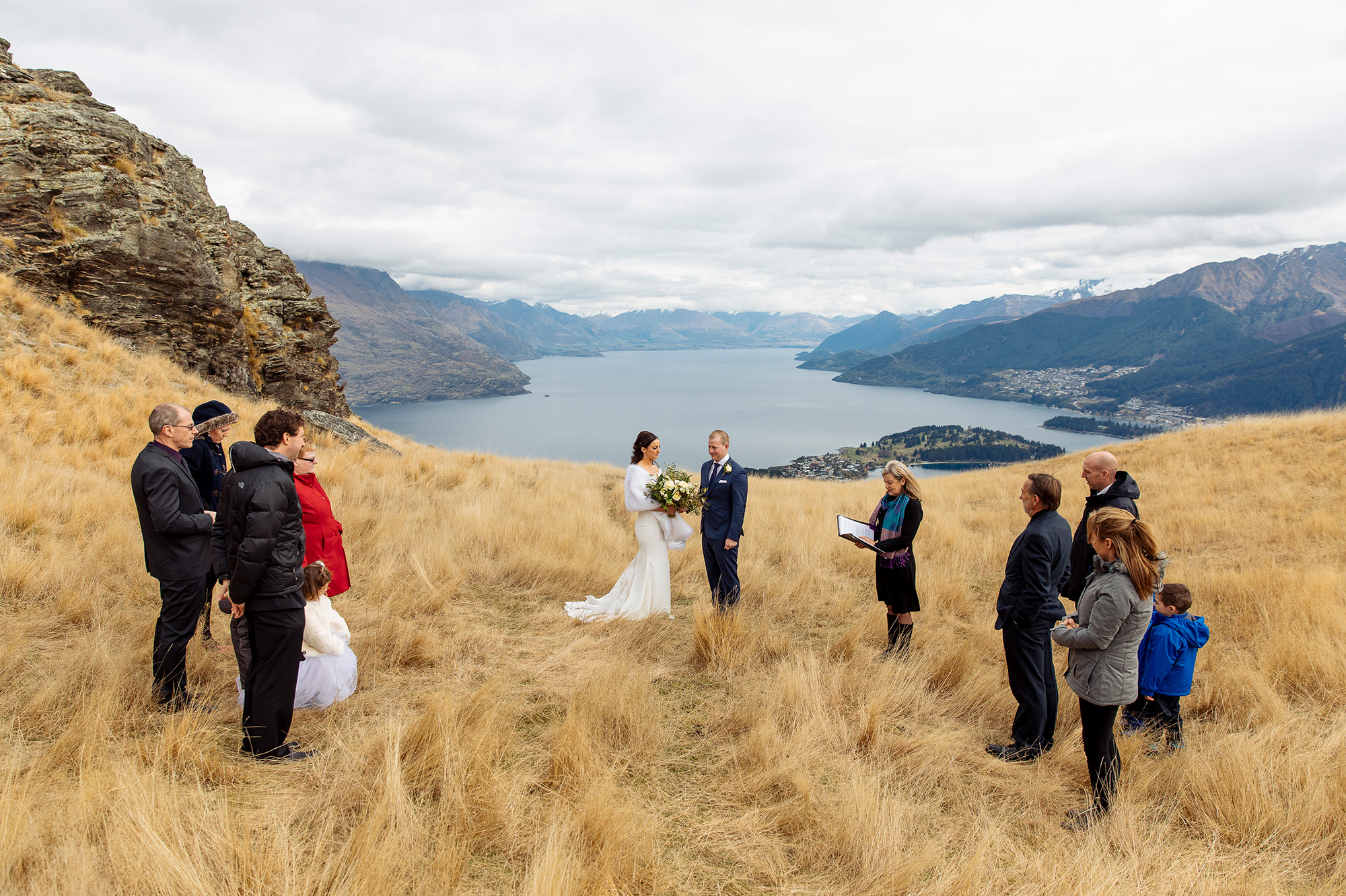 Melissa_Gareth_New-Zealand-Elopement_Larsson-Weddings_Angus-White-Photography_001