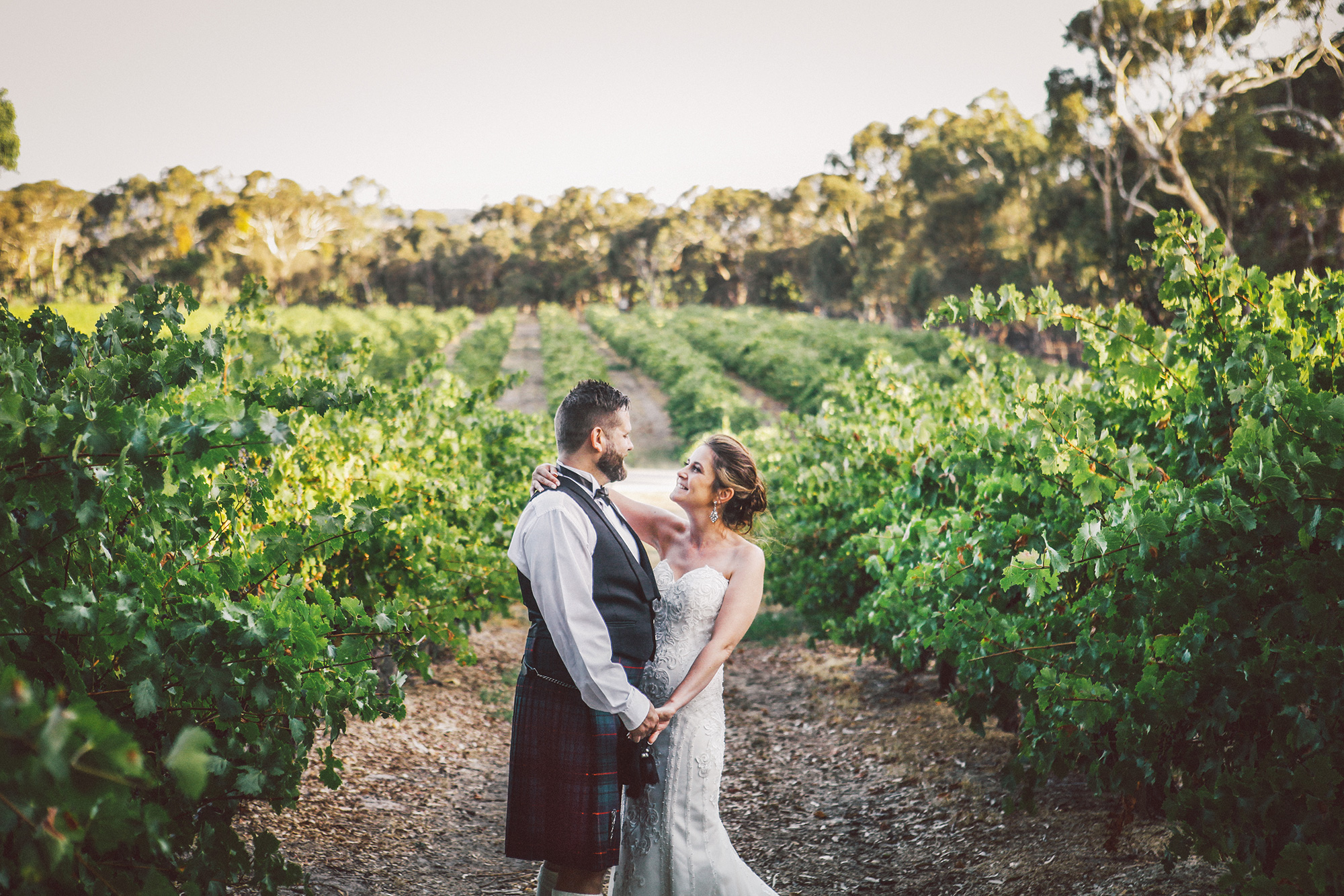 Michelle_Matt_Scottish-Vineyard-Wedding_Panache-Photography_047