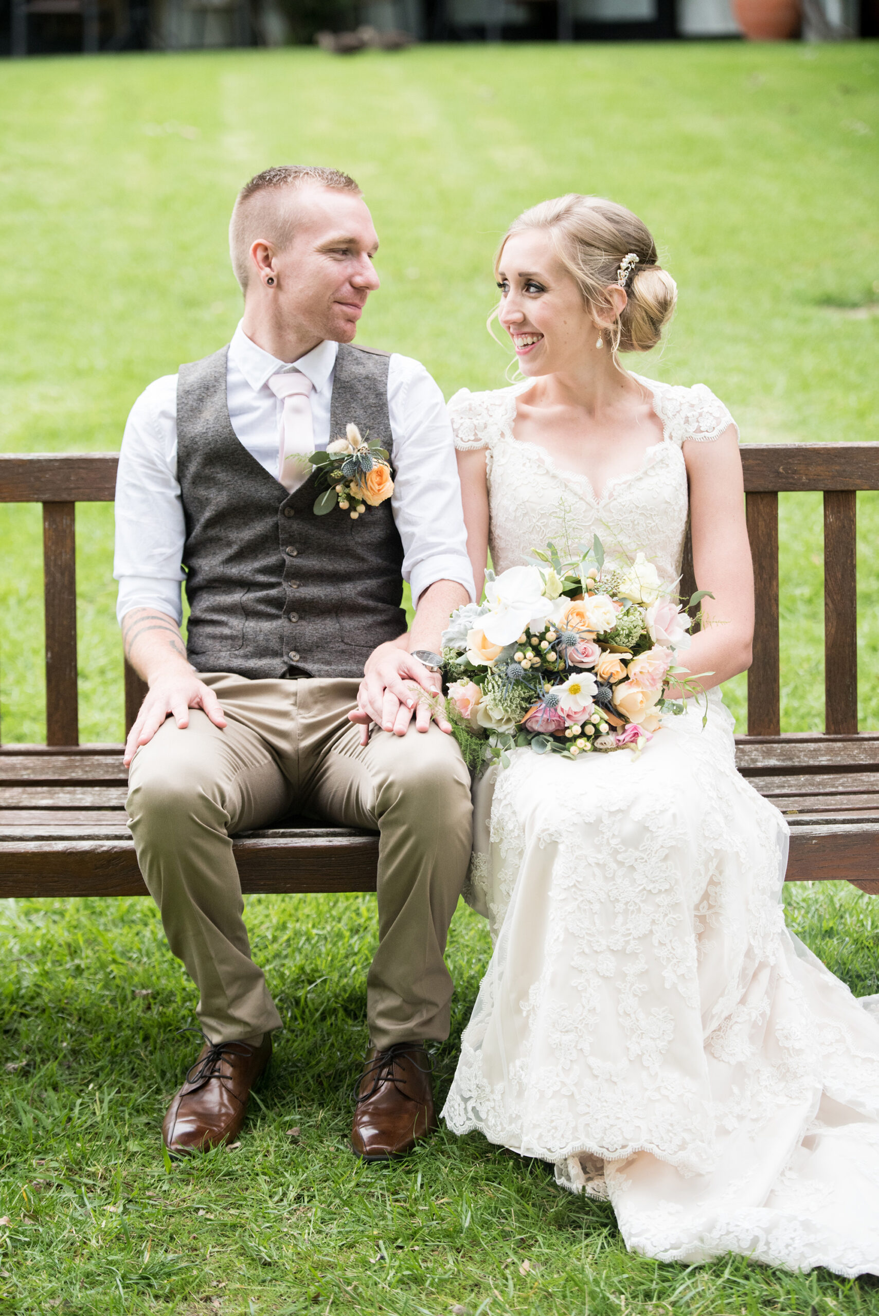 Michelle_Rheece_Rustic-Vintage-Wedding_018