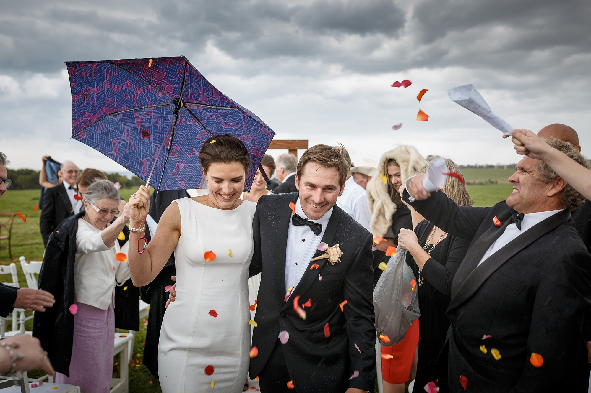 Minnie_Lachie_Farm-Wedding_023