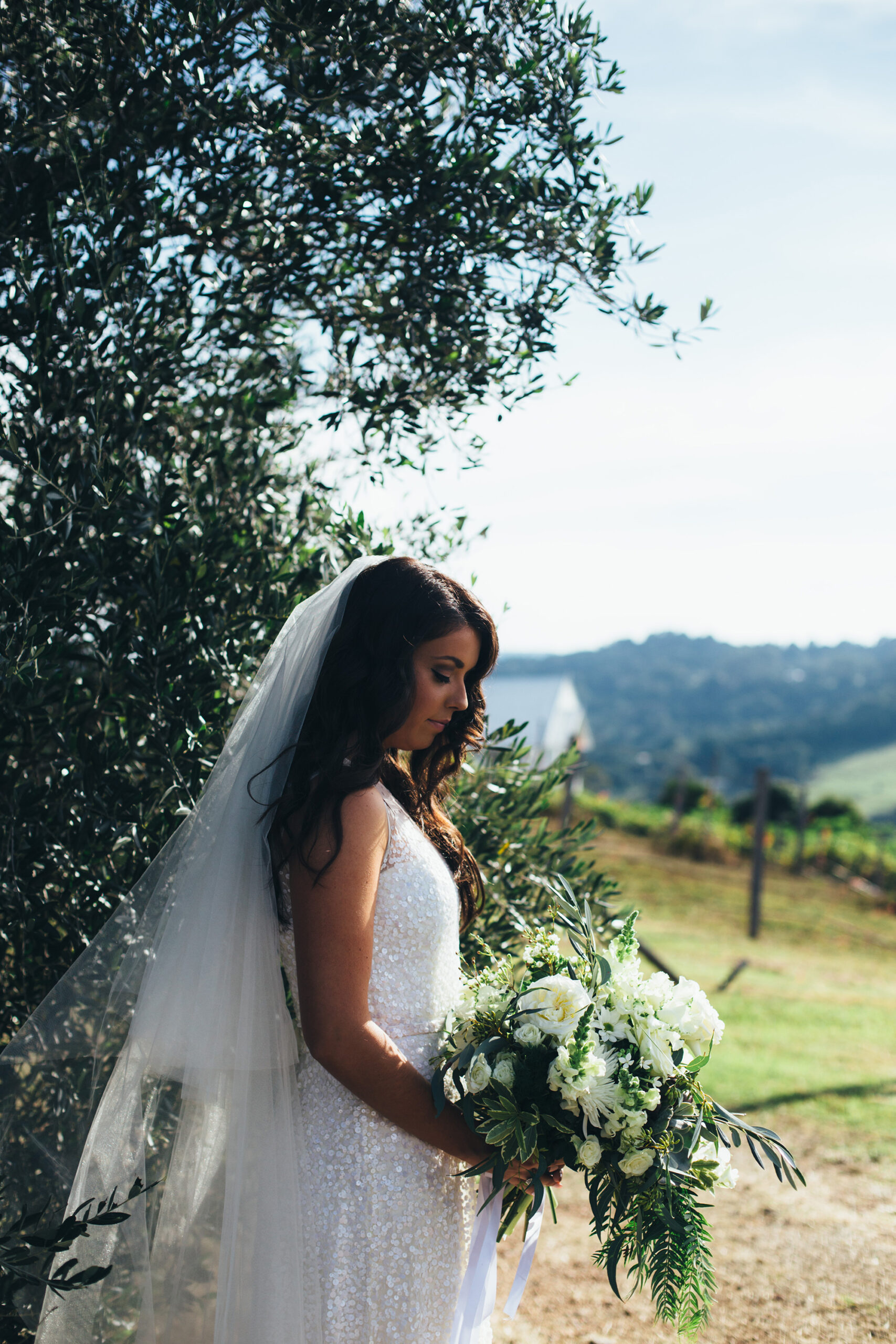 Naomi_Jason_Modern-Vineyard-Wedding_013