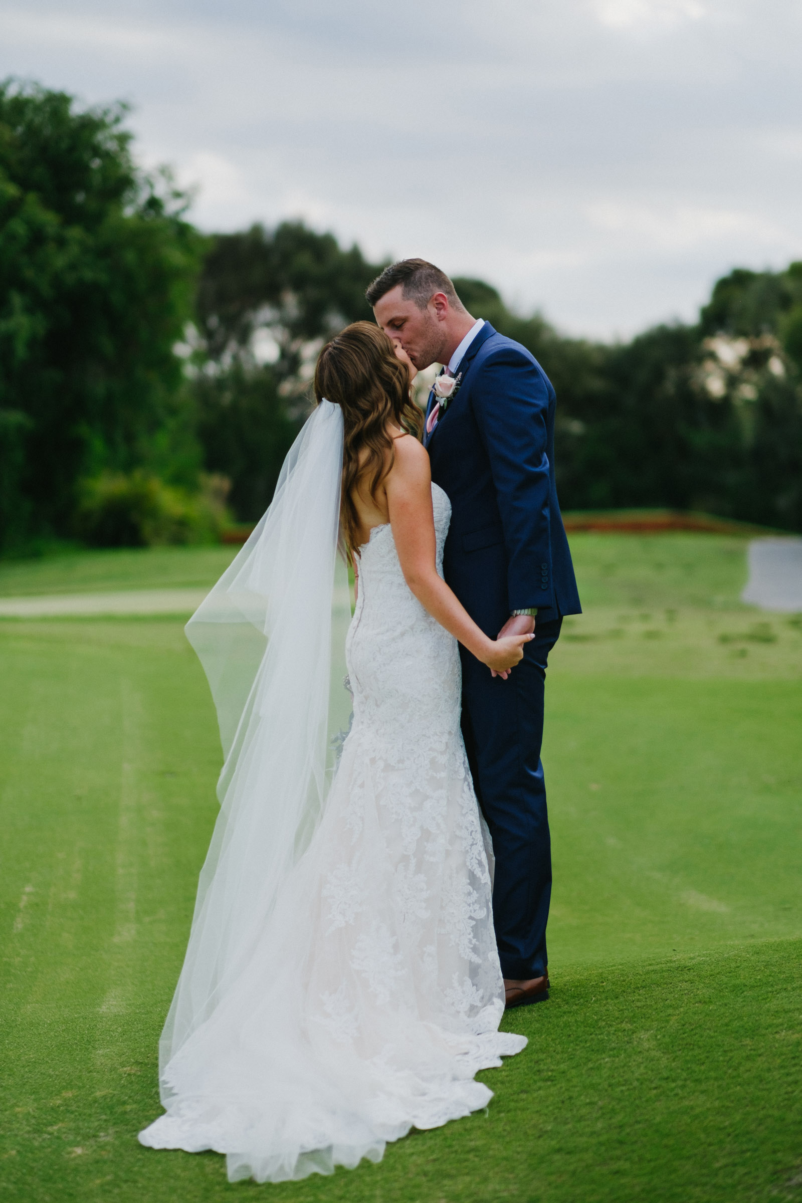 Nicole_Chris_Golf-Course-Wedding_SBS_019