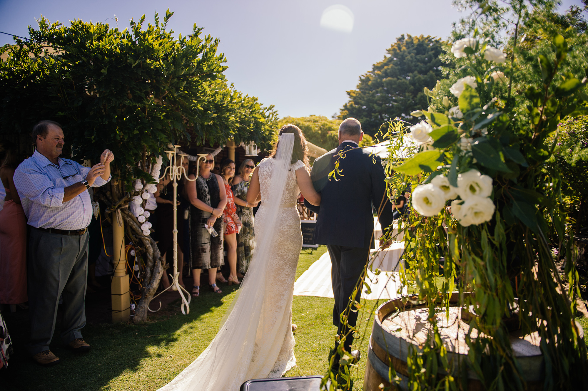 Nicole_Dee_Perth-Garden-Wedding_Kevin-McGinn-Photography_029