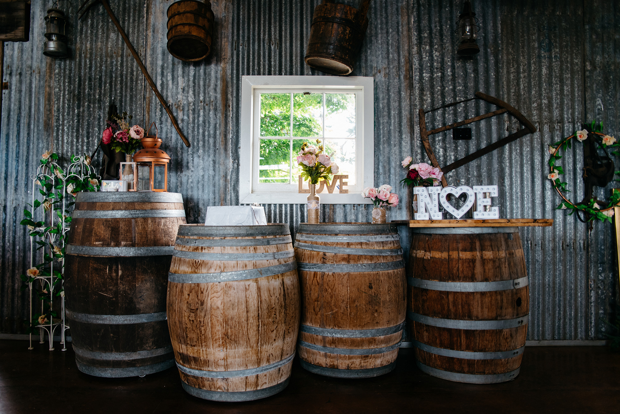 Nicole Eoin Rustic Irish Wedding Laugh Out Loud Photography 028