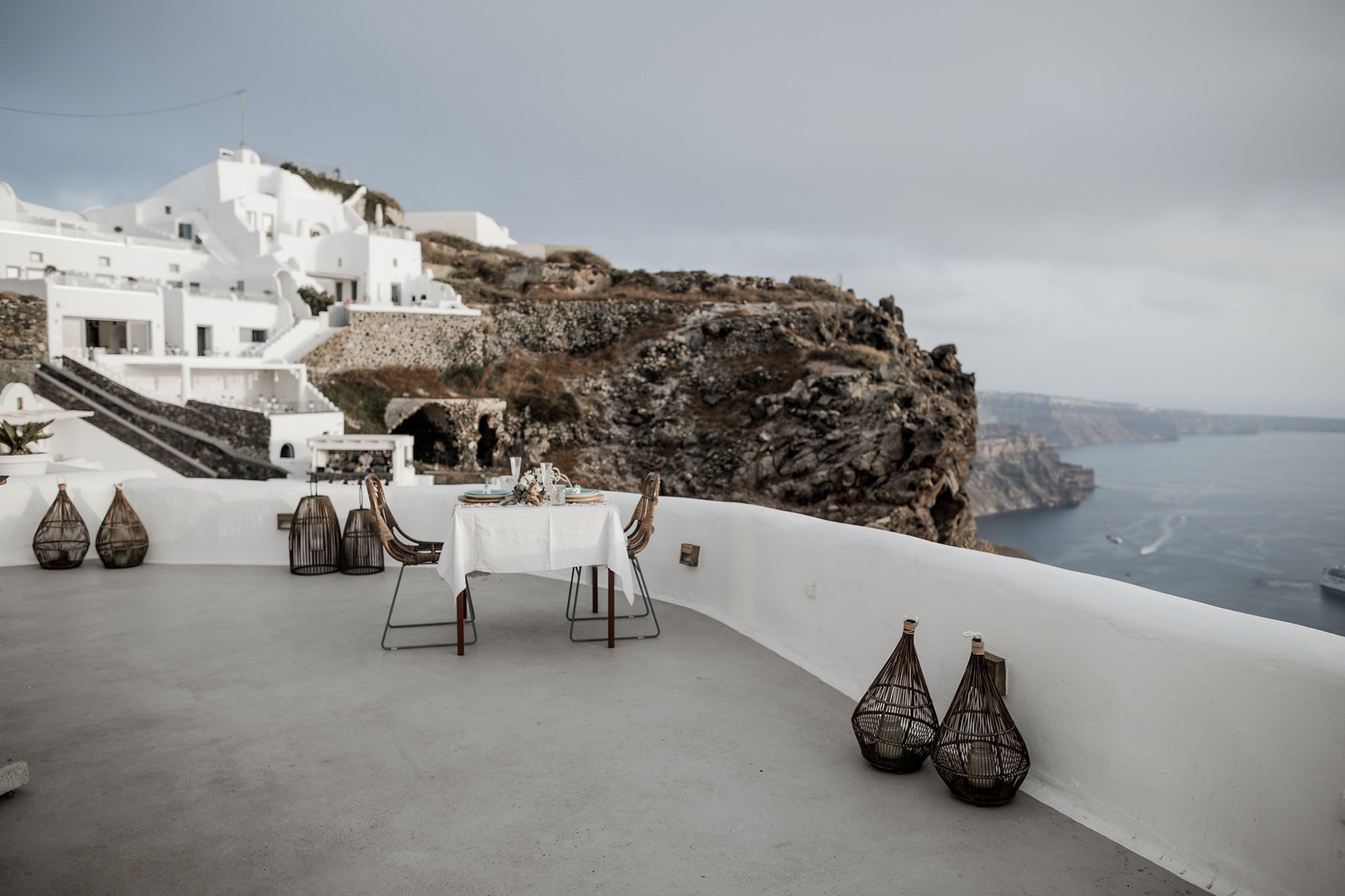 Nicole Michael Santorini Elopement Lilly Red 002