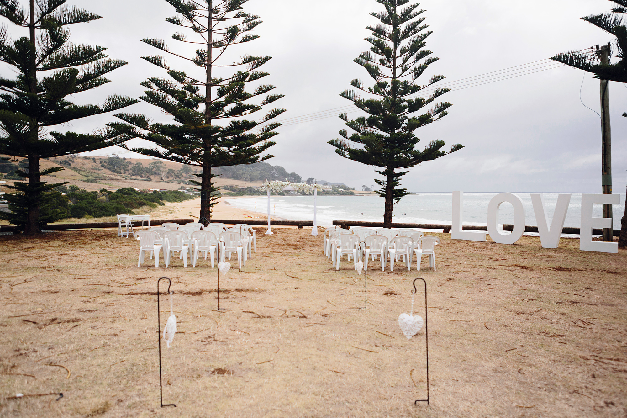 Nicole_Ryan_Elegant-Beach-Wedding_Michelle-Dupont-Photography_025