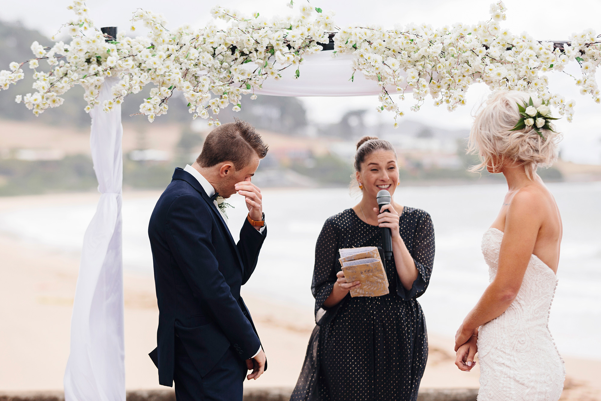 Nicole_Ryan_Elegant-Beach-Wedding_Michelle-Dupont-Photography_031