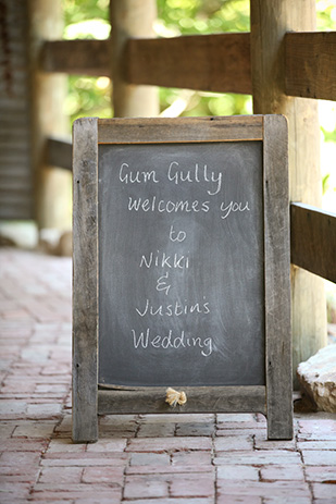 Nikki_Justin_Rustic-Country-Wedding_309_009