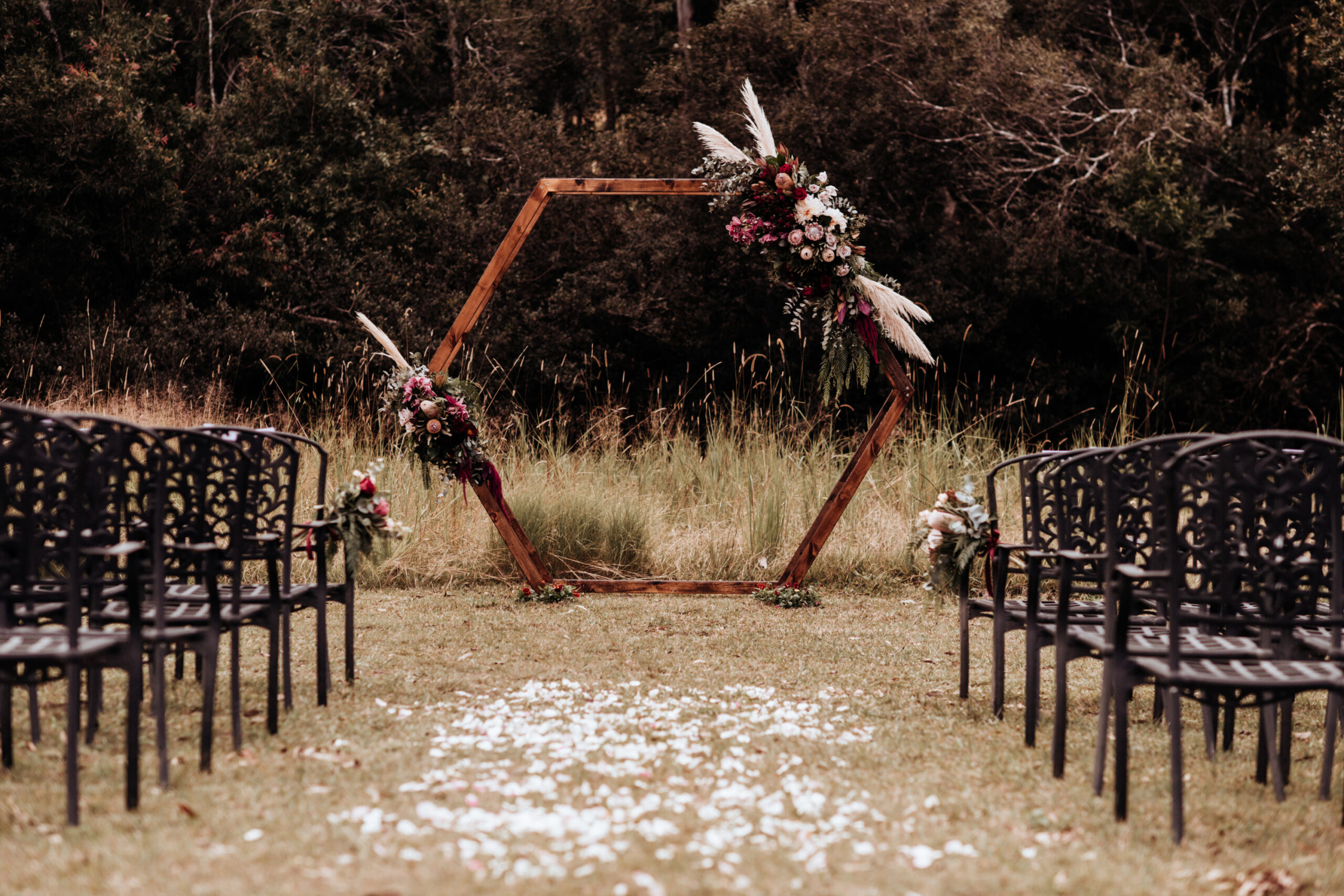 Ocean View Estates Wedding Photos by Lovelenscapes Visual Poetry Hannah Andrew 11A scaled