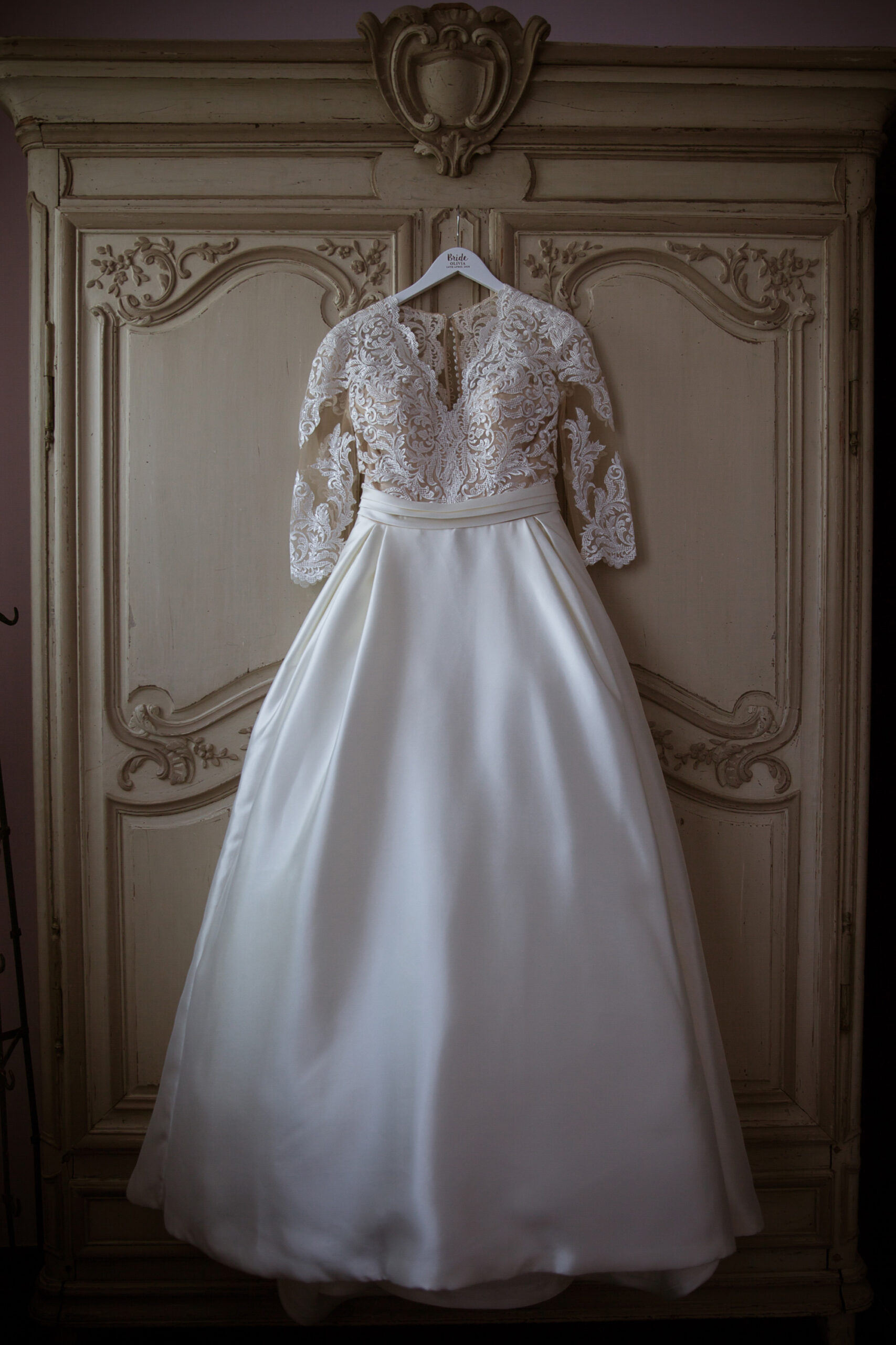 Olivia Chris Regal Elegance Wedding Taryn Ruig Photography SBS 001 scaled