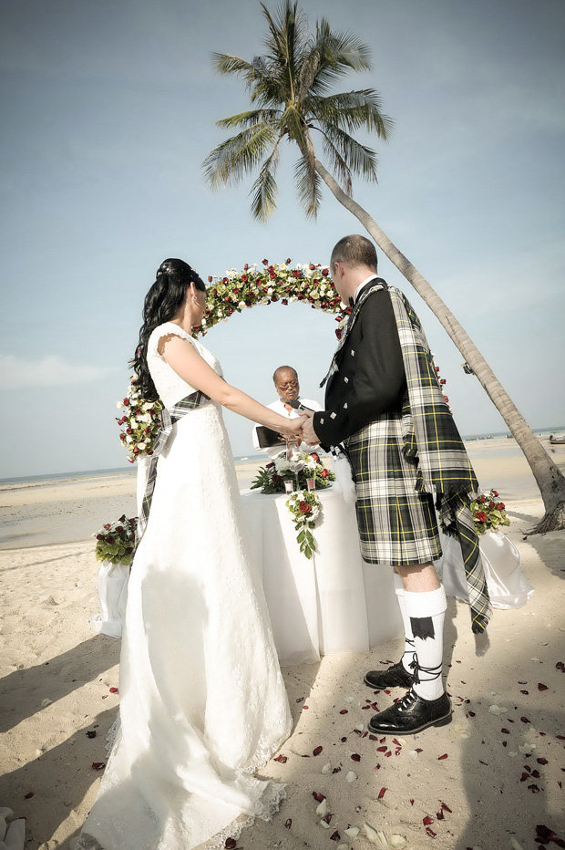 Paige_Ashley_Scottish-Wedding_040