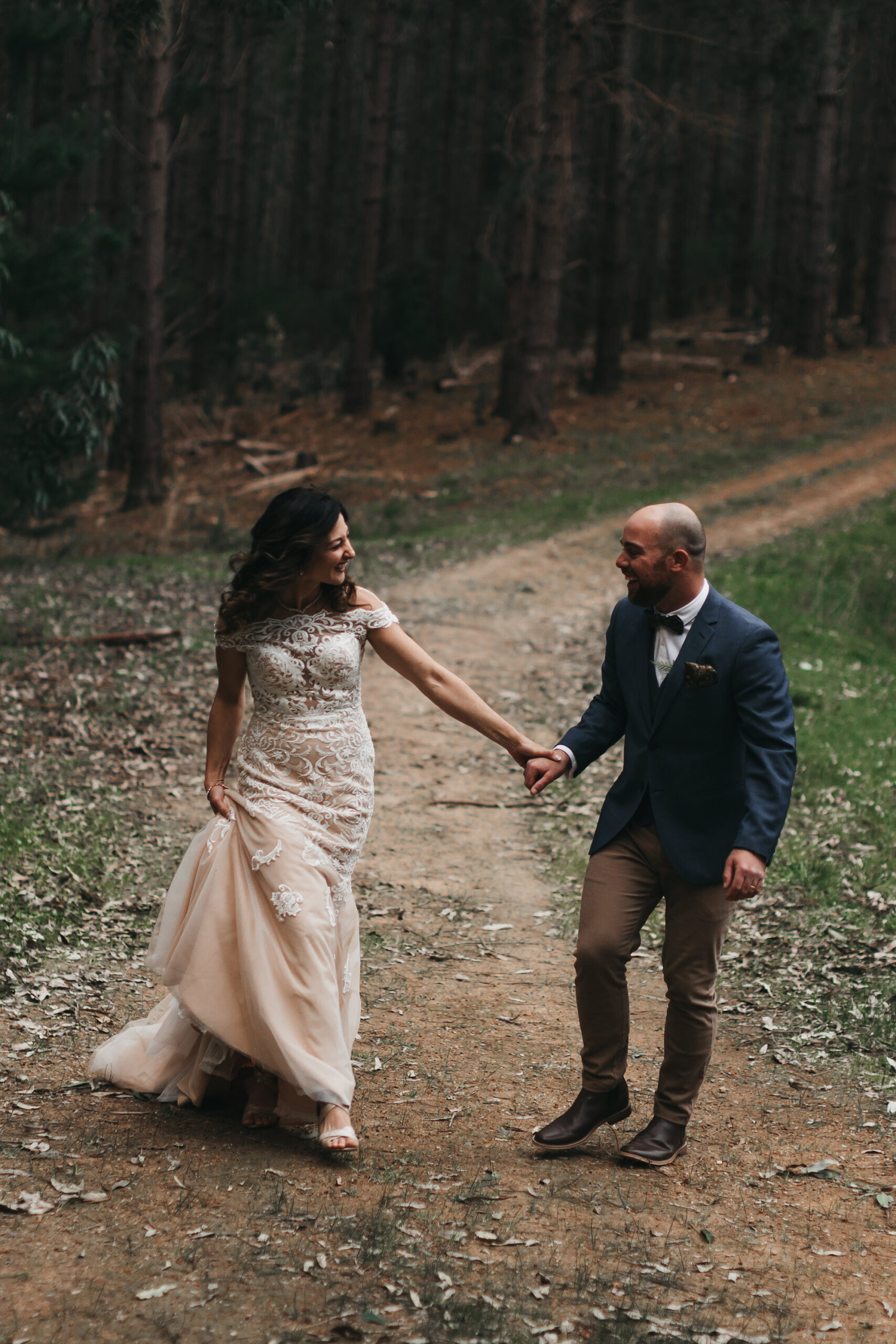 Paula Sam Rustic Forest Wedding Jewel Chenoweth Photography SBS 044 scaled