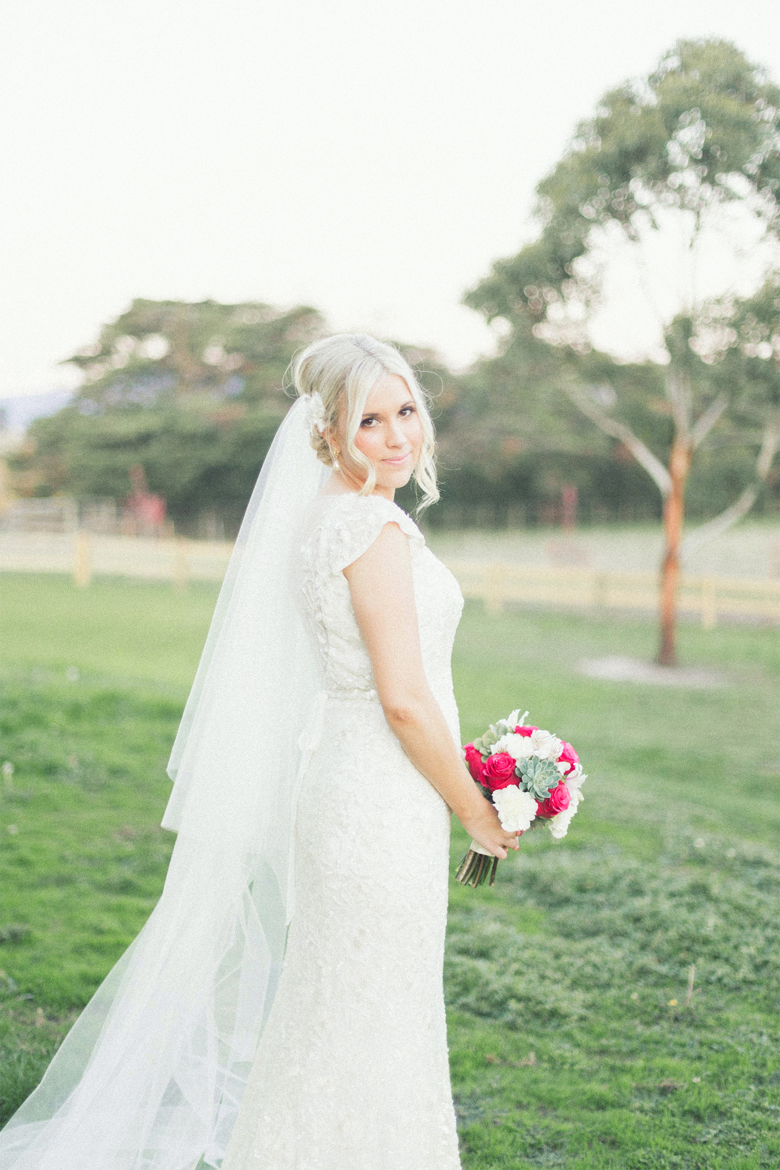 Paula_Thomas_Luxe-Rustic-Wedding_SBS_047