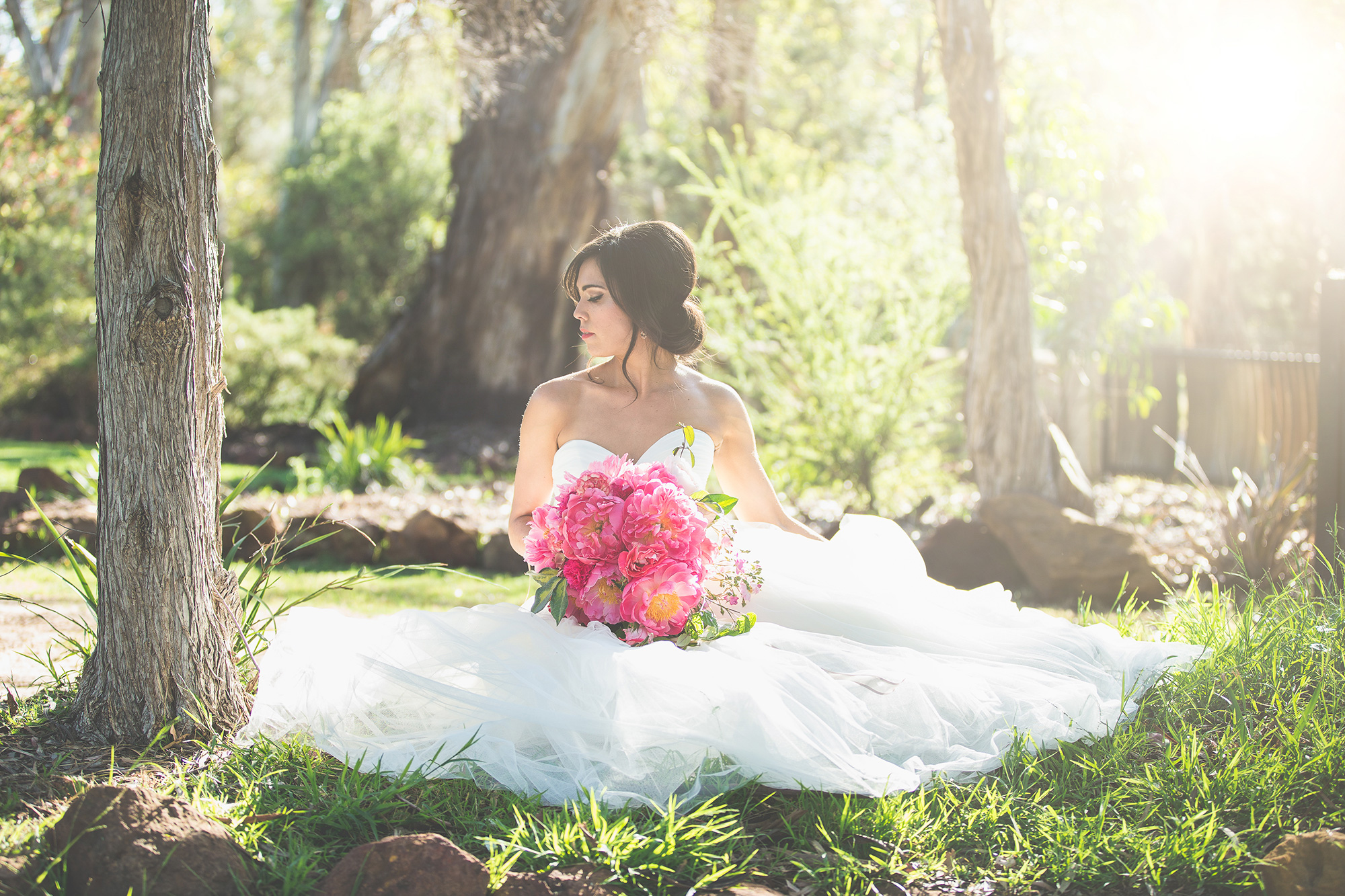 Phoebe_Travis_Romantic-Vineyard-Wedding_028