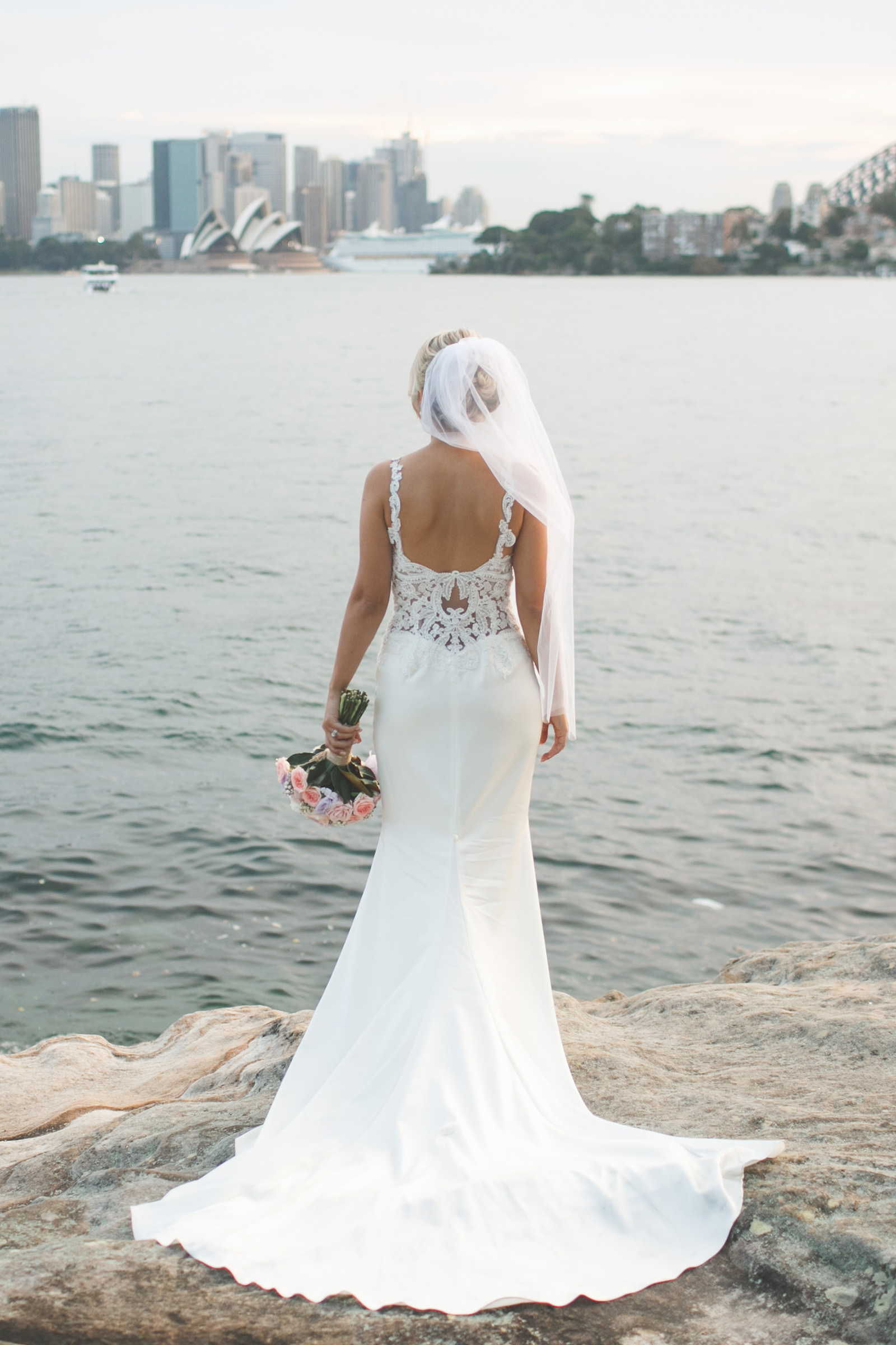 Rachael_Alex_Rustic-Waterfront-Wedding_SBS_012