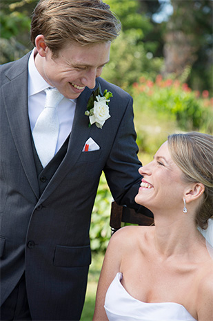 Rebecca_Andrew_Garden-Wedding_309_008