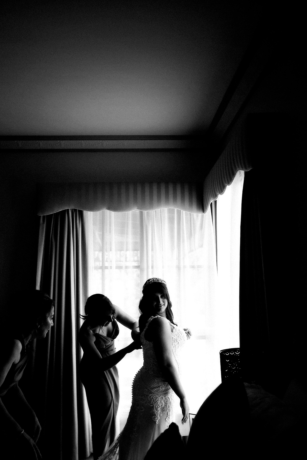 Rebecca Cristian Classic Elegant Wedding Mark Davis Photography SBS 003