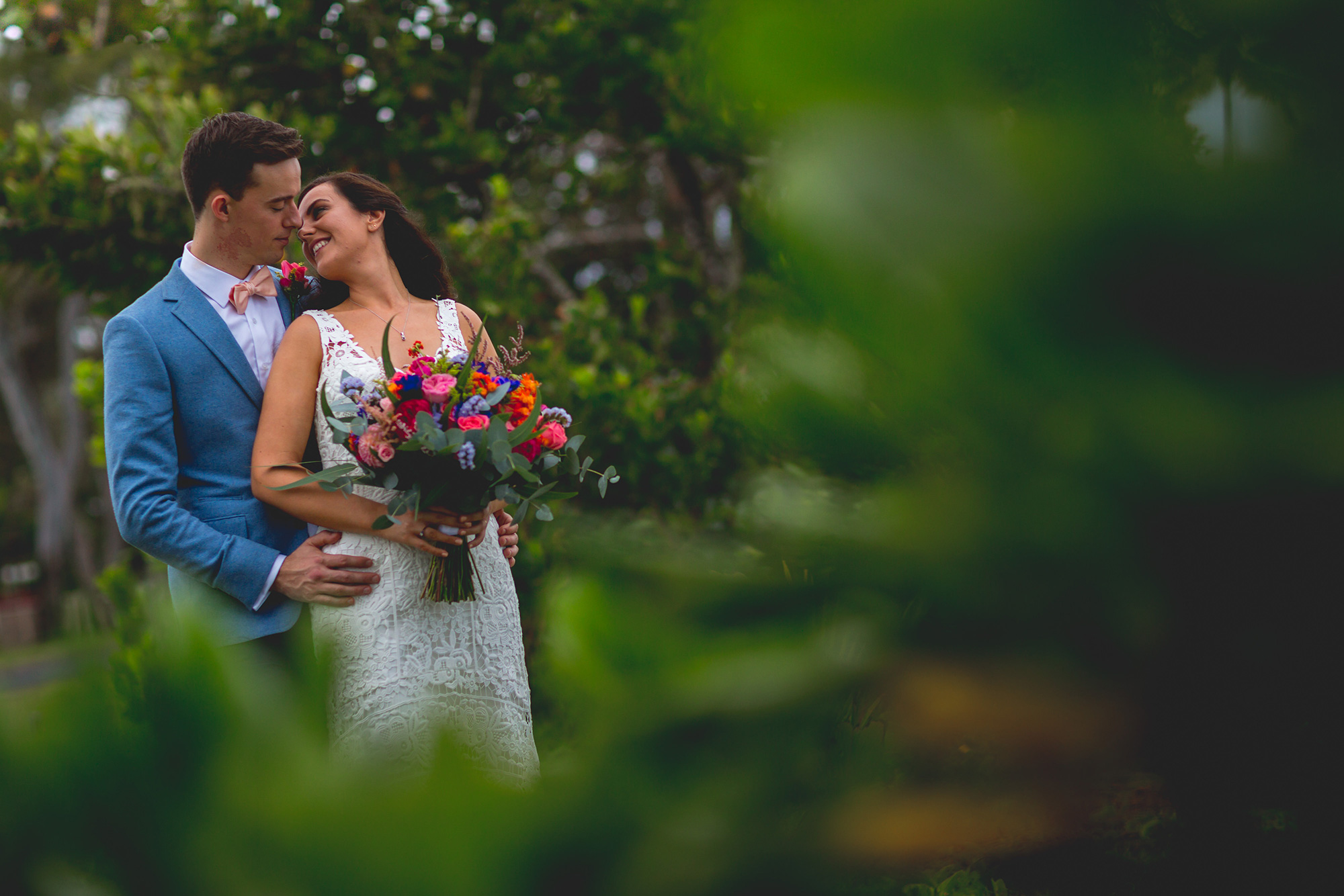 Rebecca_Matt_Colourful-Destination-Wedding_Blue-Sky-Photography_045