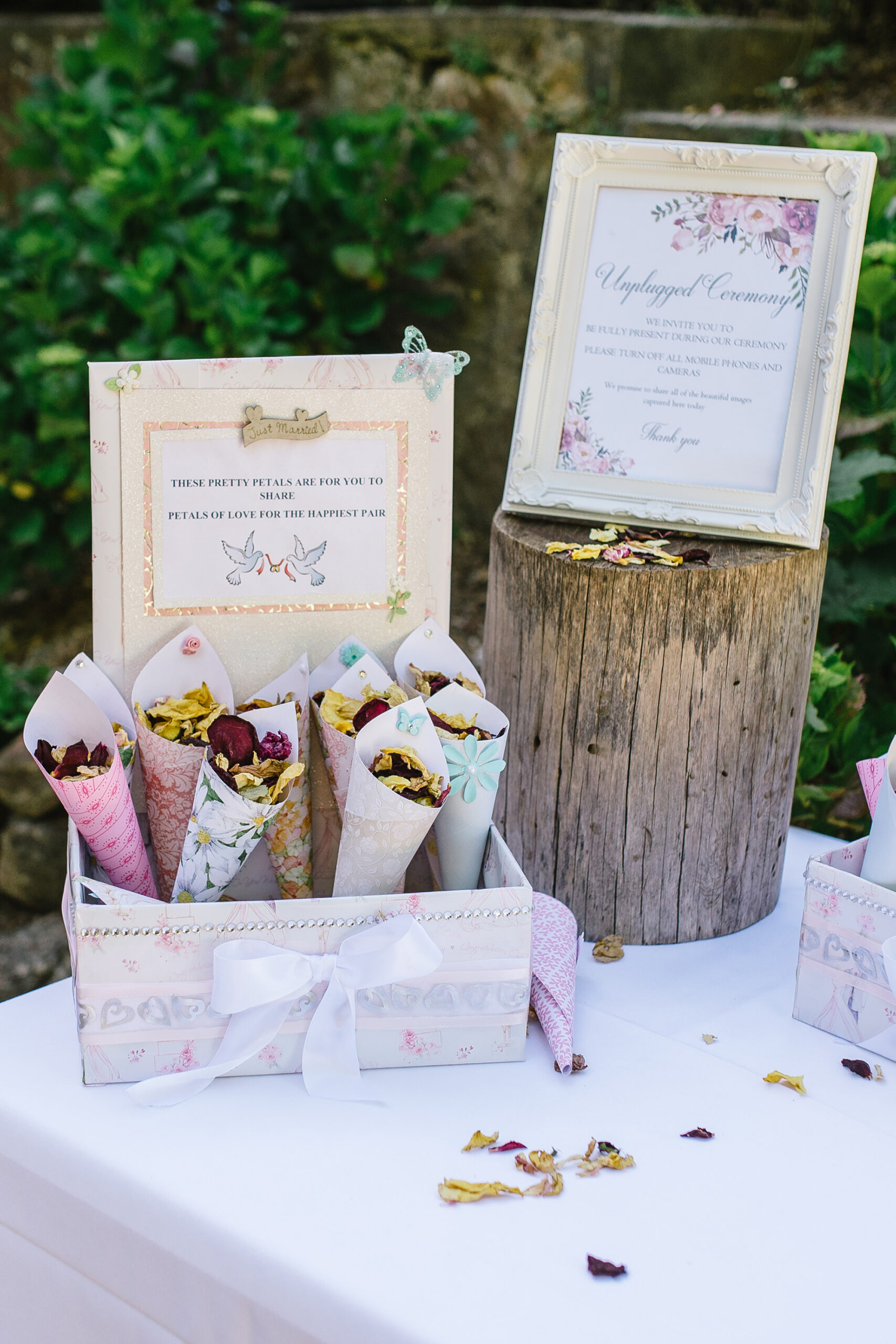 Renae_Ben_Romantic-Garden-Wedding_SBS_017