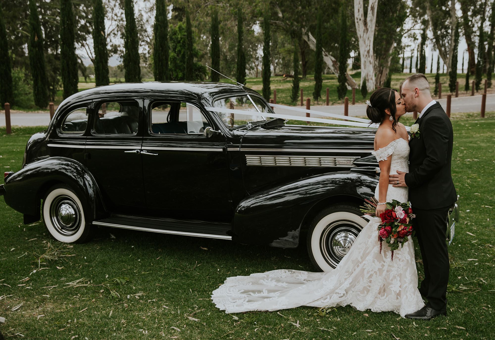 Renee Hayden Elegant Classic Wedding Travis Cornish Photography 030