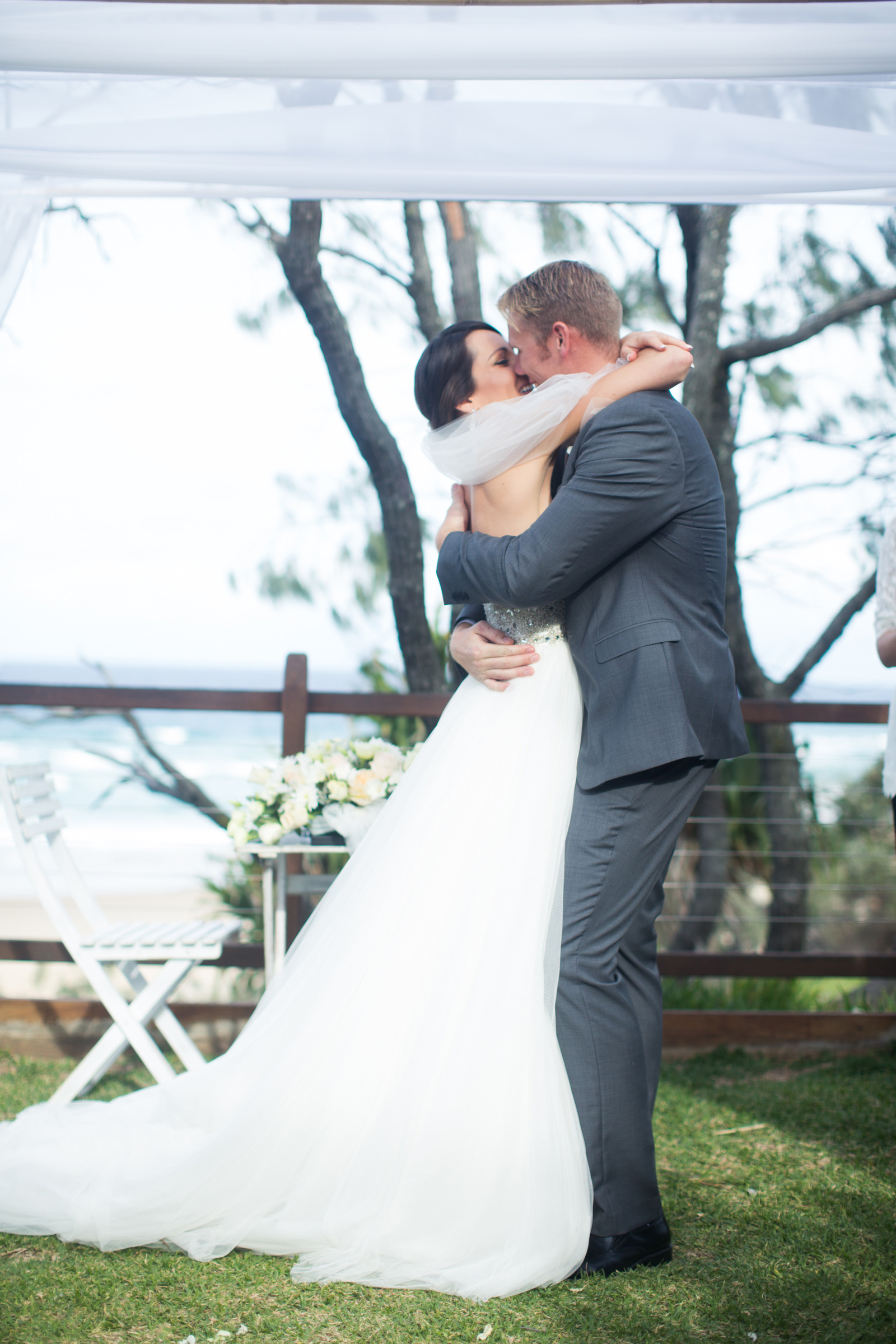 Rhian_Phil_Beach-Wedding_SBS_014