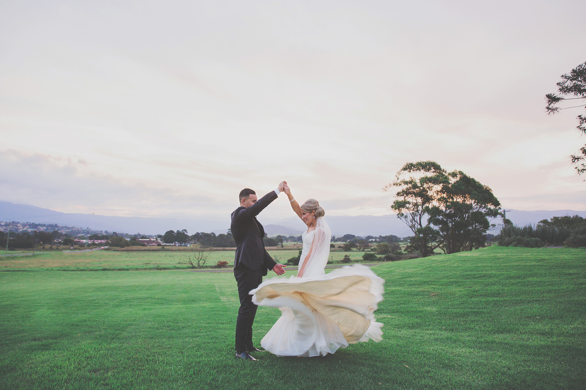 Rhianna_Jason_Vintage-Country-Wedding_017