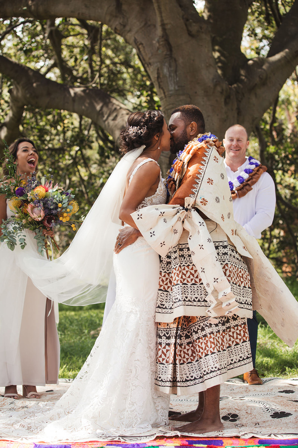 Robynne Isireli Rustic Garden Wedding De Lumiere Photography SBS 018