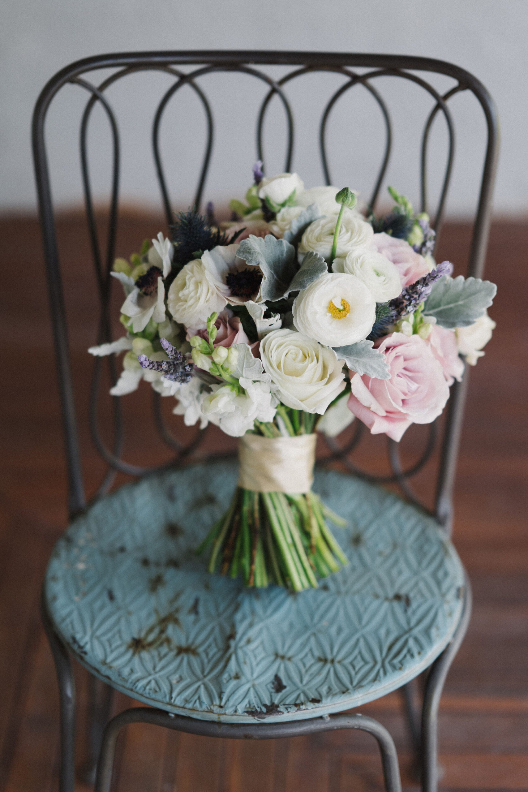 Rosannah Cameron Elegant Barn Wedding Thomas Stewart Photography SBS 001 scaled