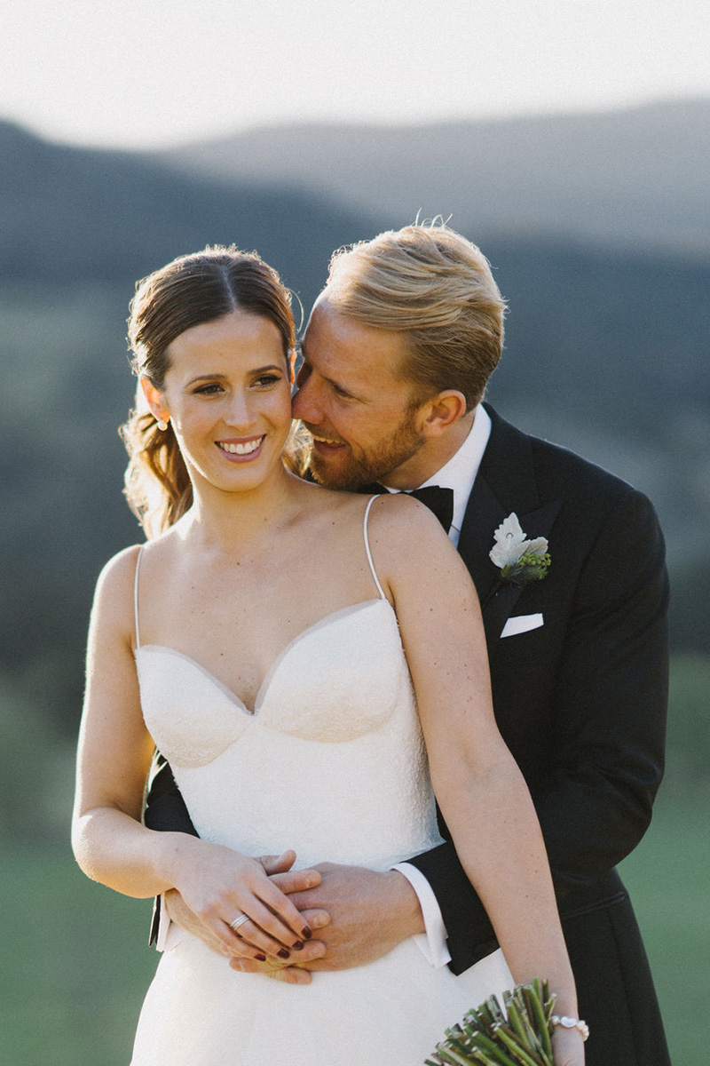 Rosannah Cameron Elegant Barn Wedding Thomas Stewart Photography SBS 018