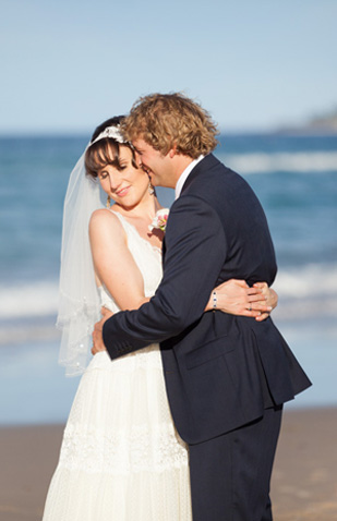 Roslyn_Adam_Vintage-Surf-Wedding_309_022