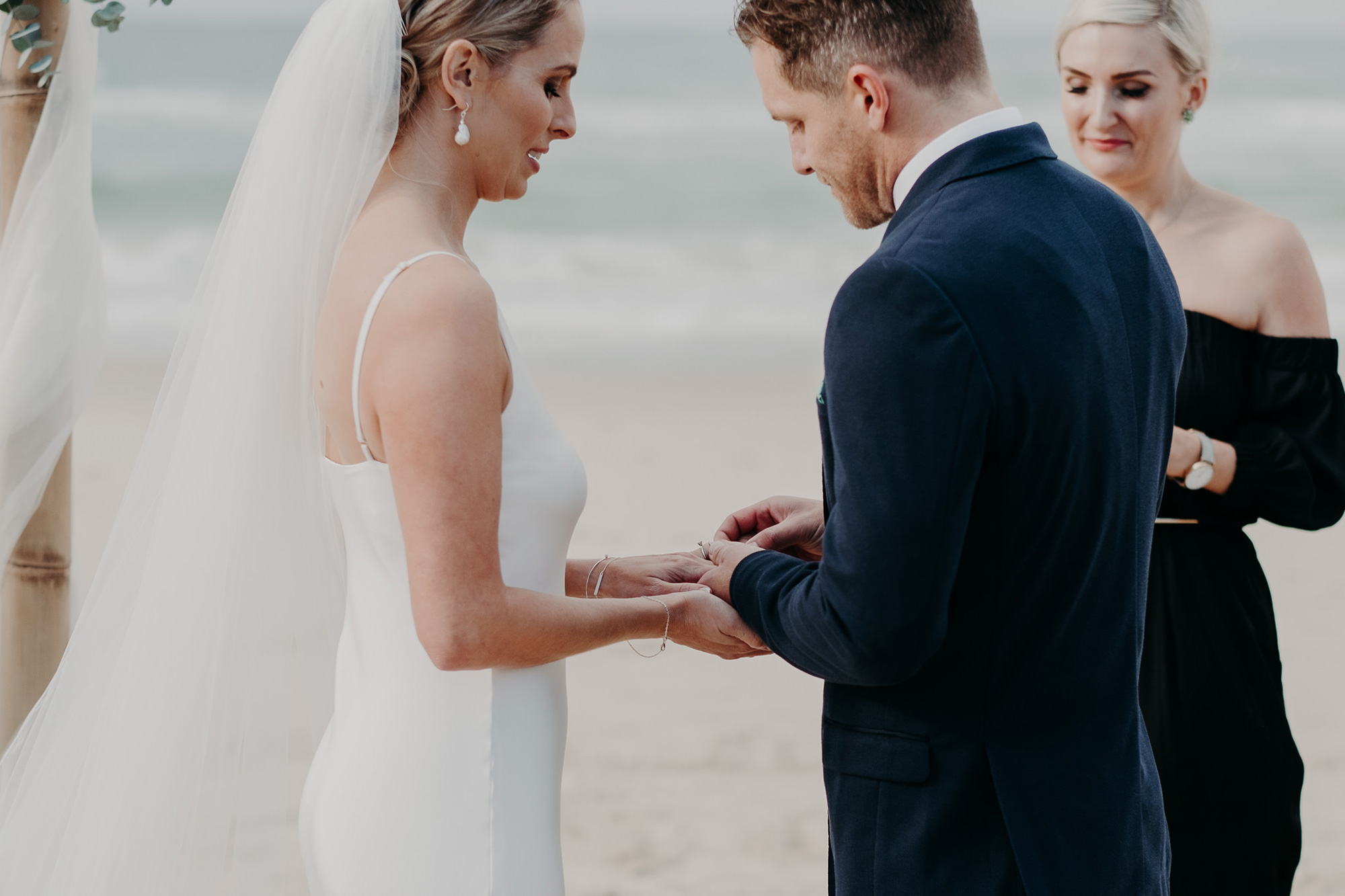 Sally_Mark_Rustic-Beach-Wedding_Carly-Tia-Photography_021