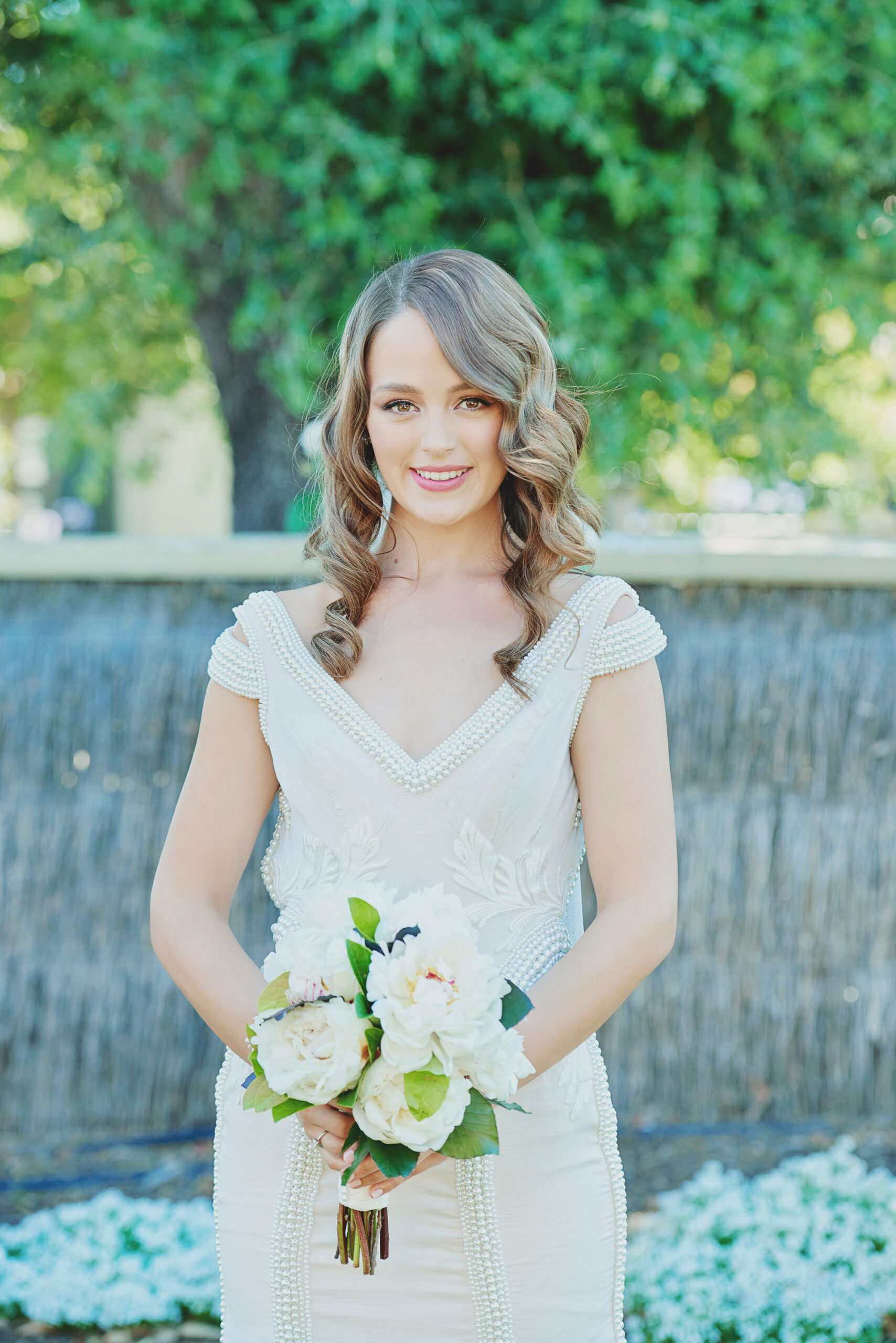 Samantha_Michael_Rustic-Garden-Wedding_012