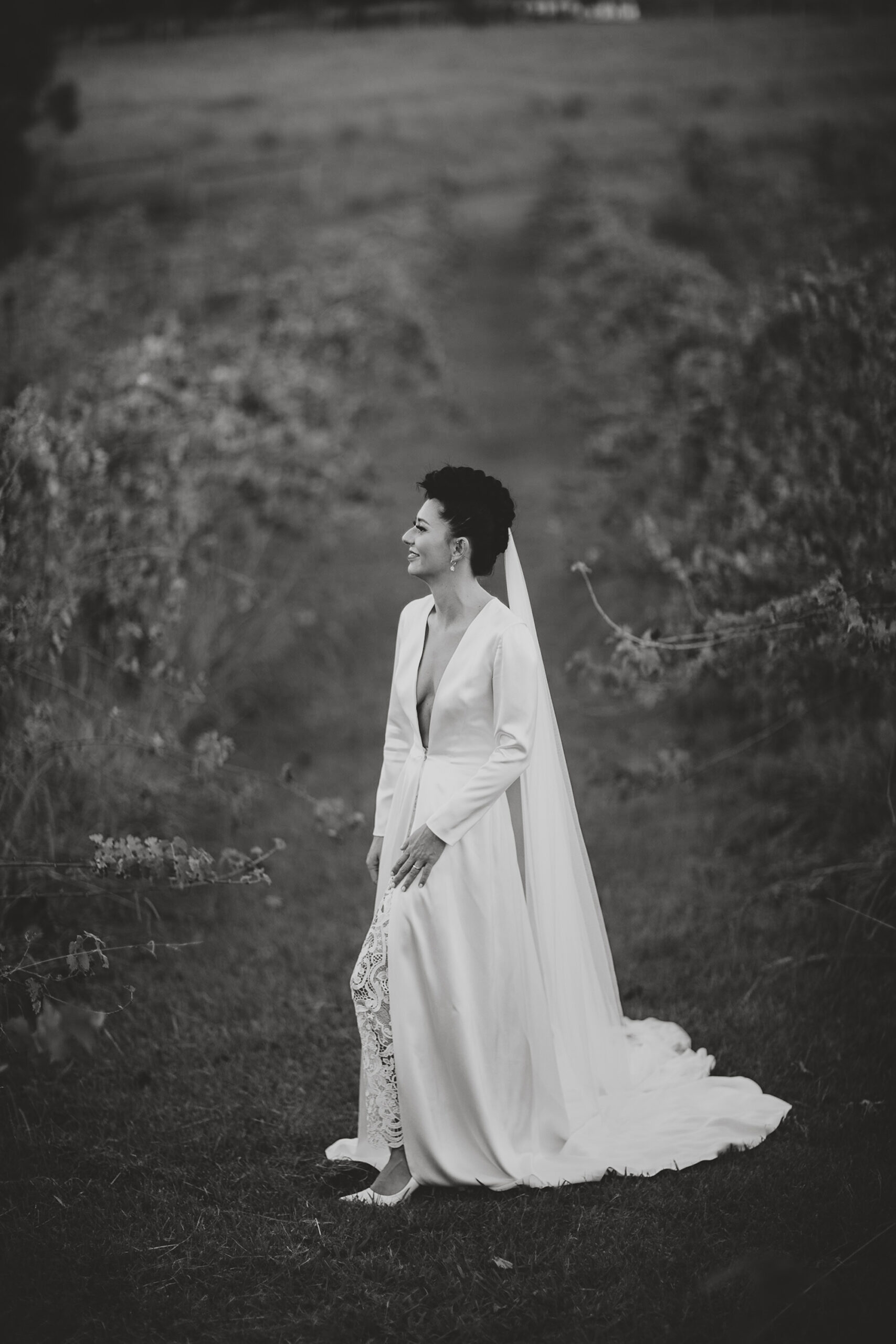 Samantha Mitchell Modern Rustic Wedding Darin Collison Photographer SBS 032 scaled