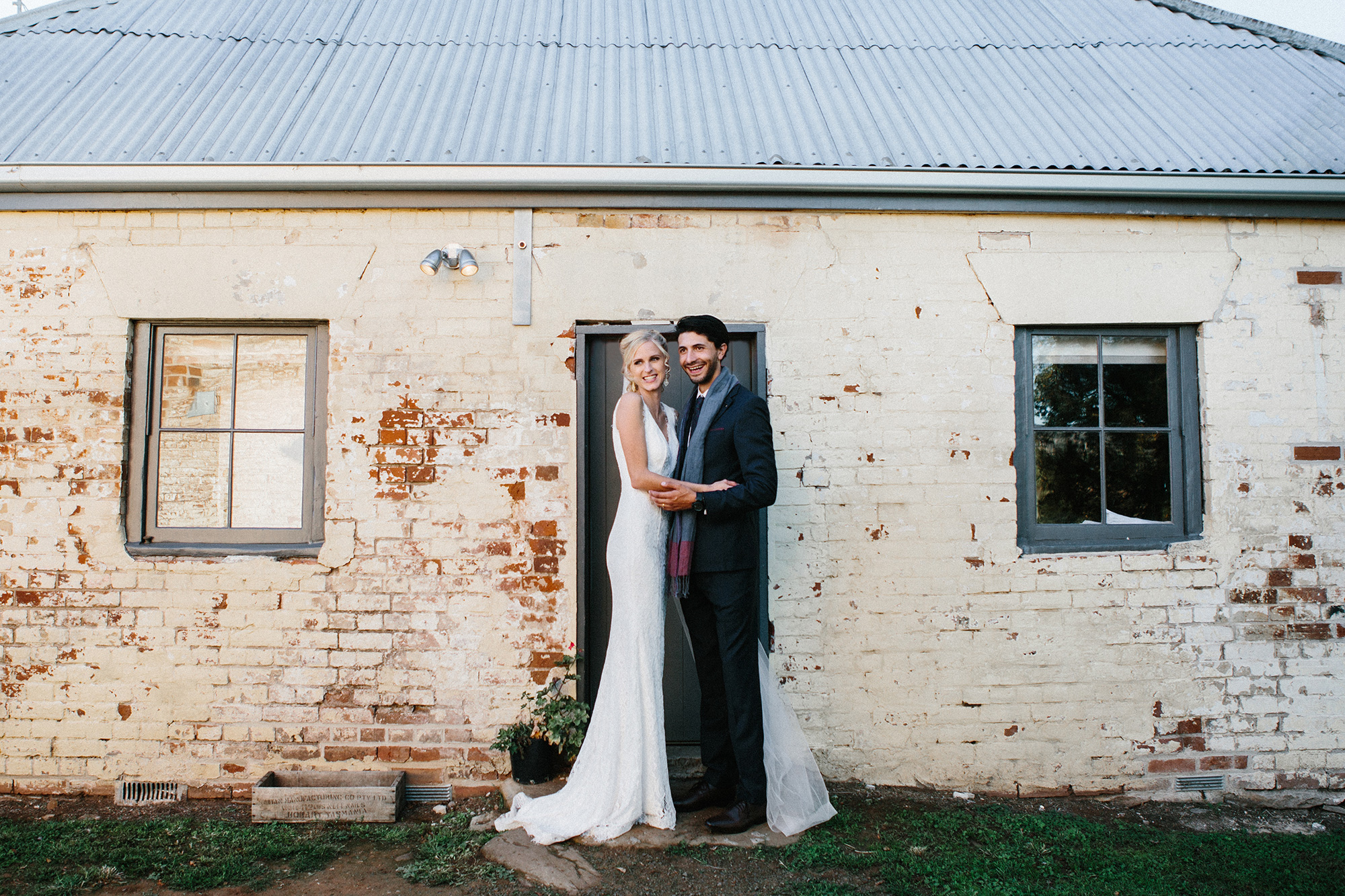 Sandra Esteban Elegant Farm Wedding Camilla Kirk Photography 027