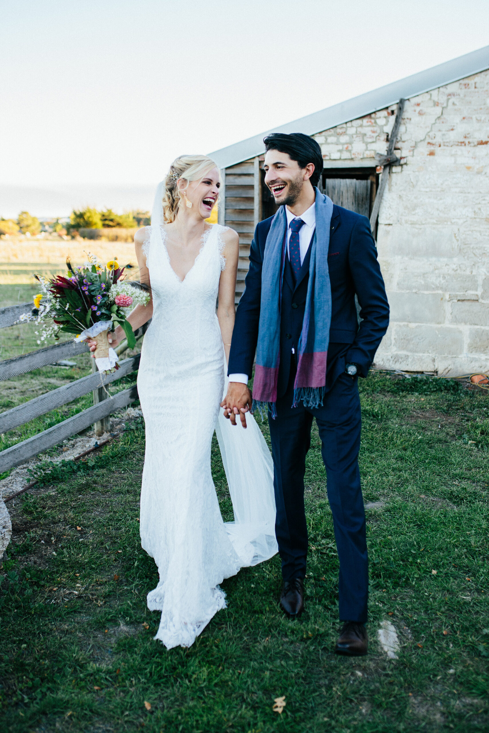 Sandra Esteban Elegant Farm Wedding Camilla Kirk Photography 037 scaled