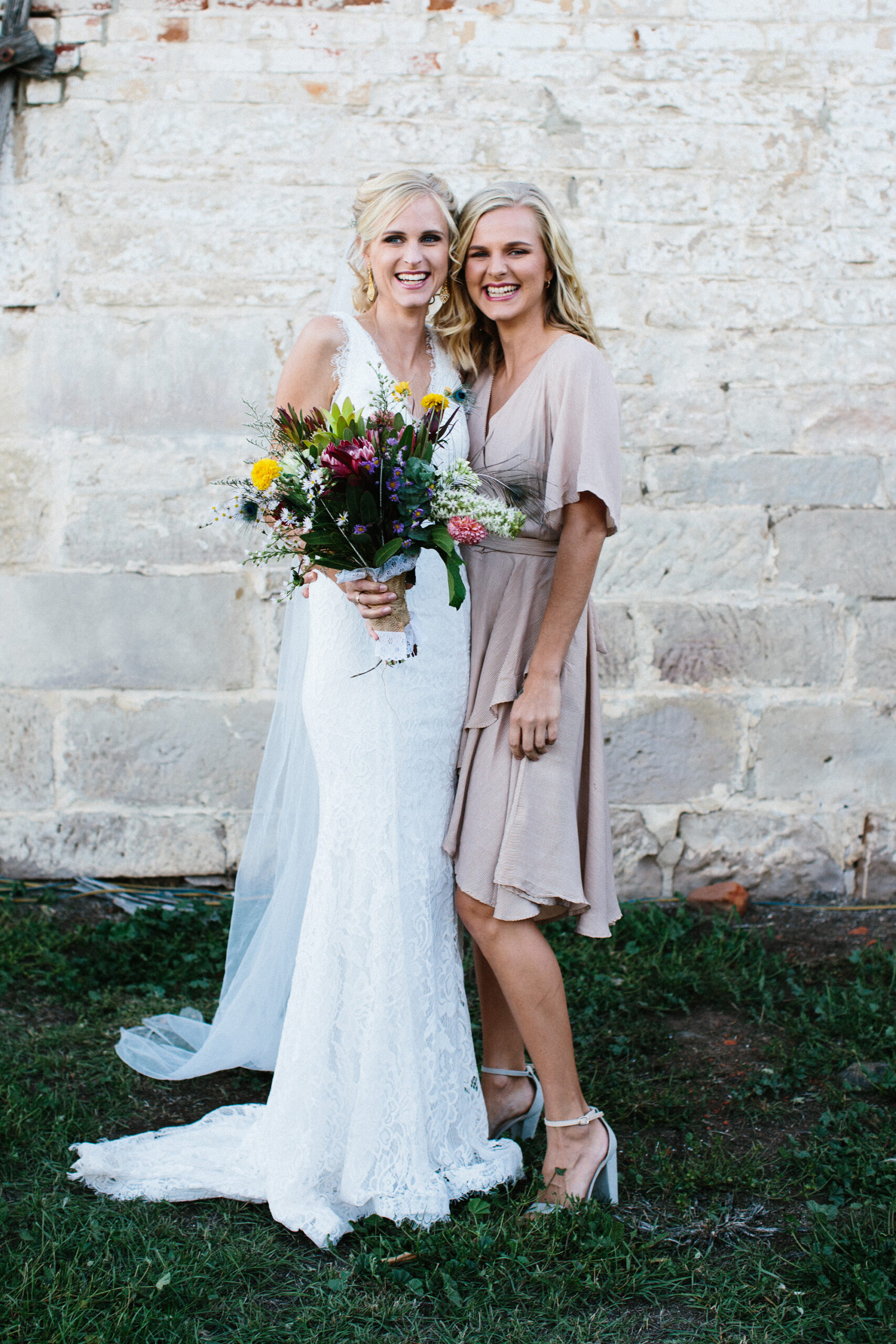 Sandra Esteban Elegant Farm Wedding Camilla Kirk Photography SBS 032 scaled