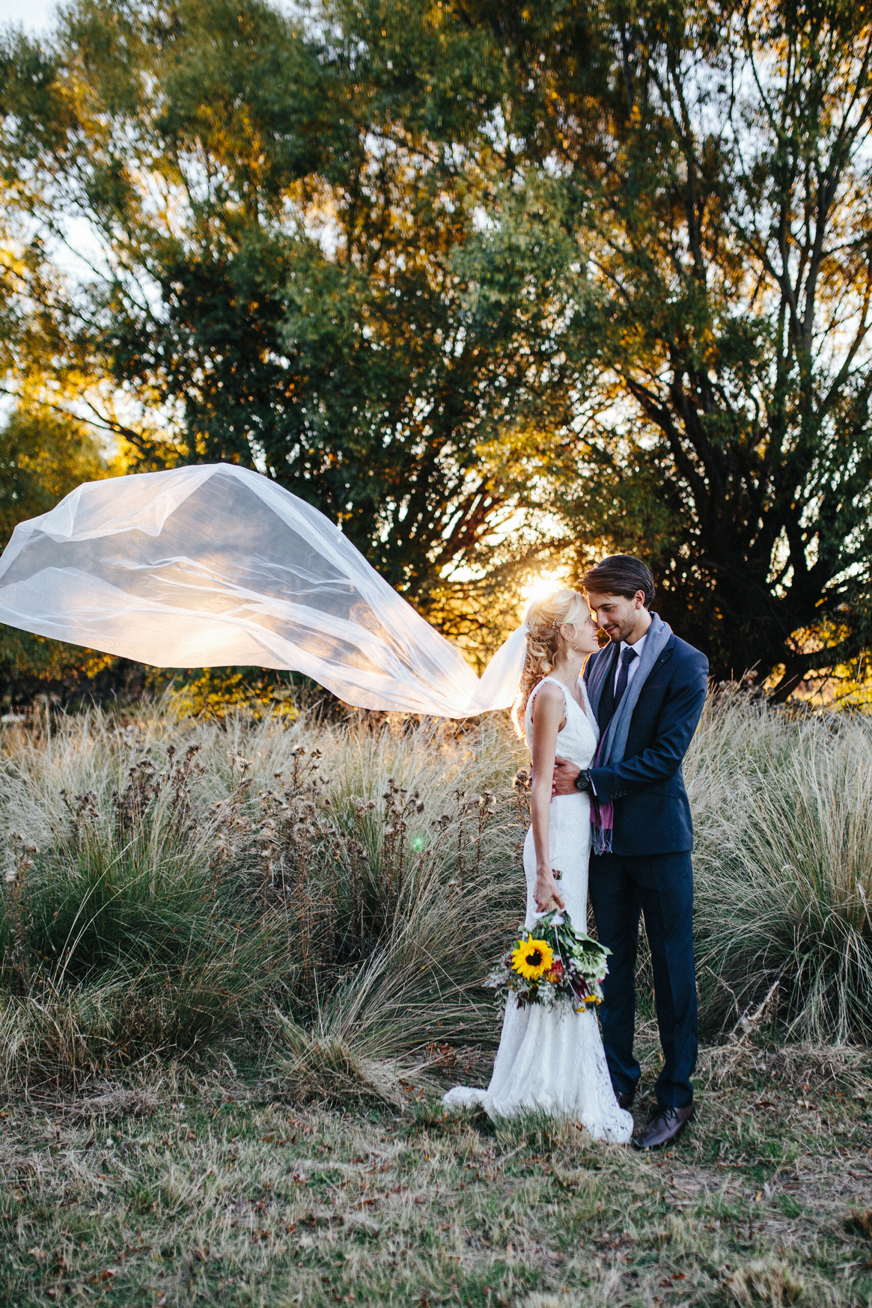 Sandra Esteban Elegant Farm Wedding Camilla Kirk Photography SBS 043 scaled