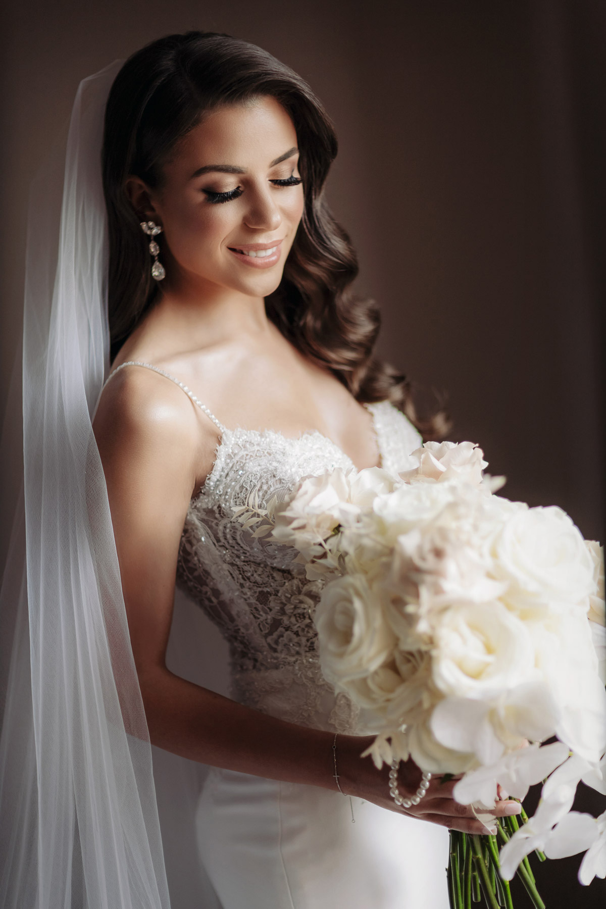 Sarah Frances Classic Elegant Wedding Splendid Photos Video 012