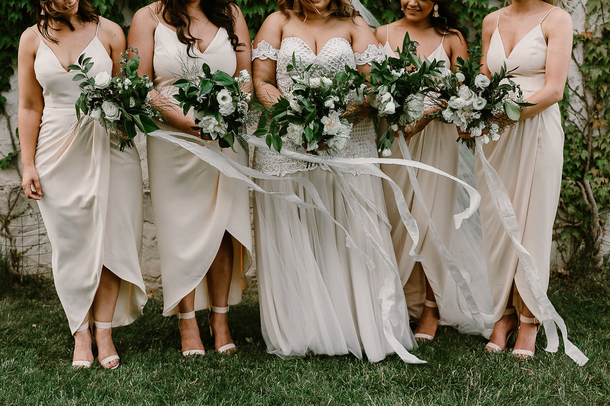 Shannon_Brad_Luxe-Rustic-Wedding_Blossom-Daisy-Creative_034