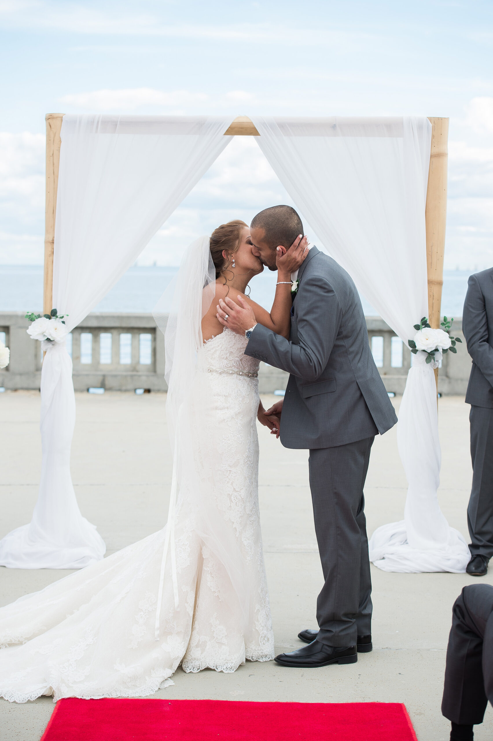 Sharon_Stergios_Vogue-Ballroom-Wedding_019