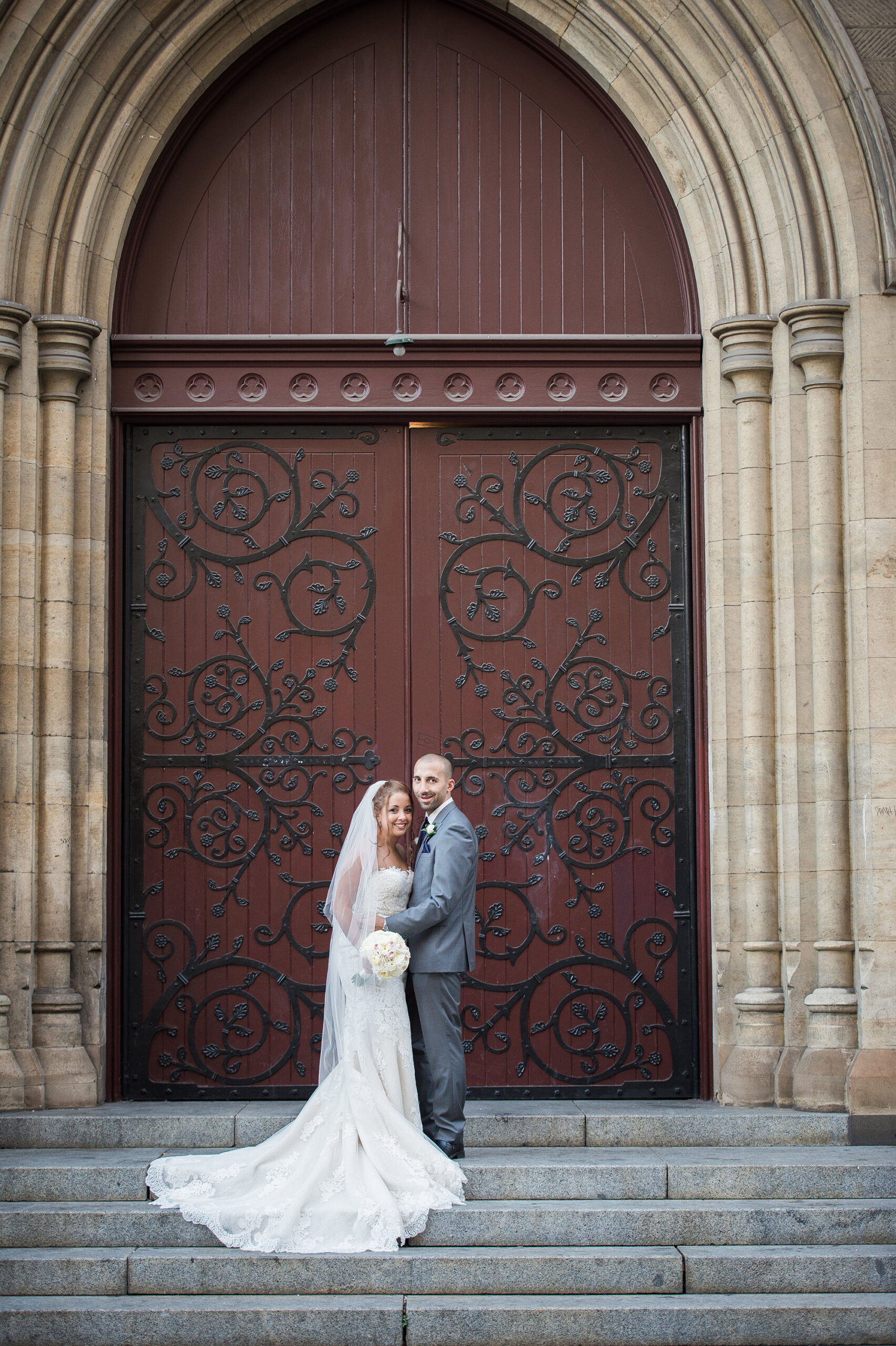 Sharon_Stergios_Vogue-Ballroom-Wedding_034