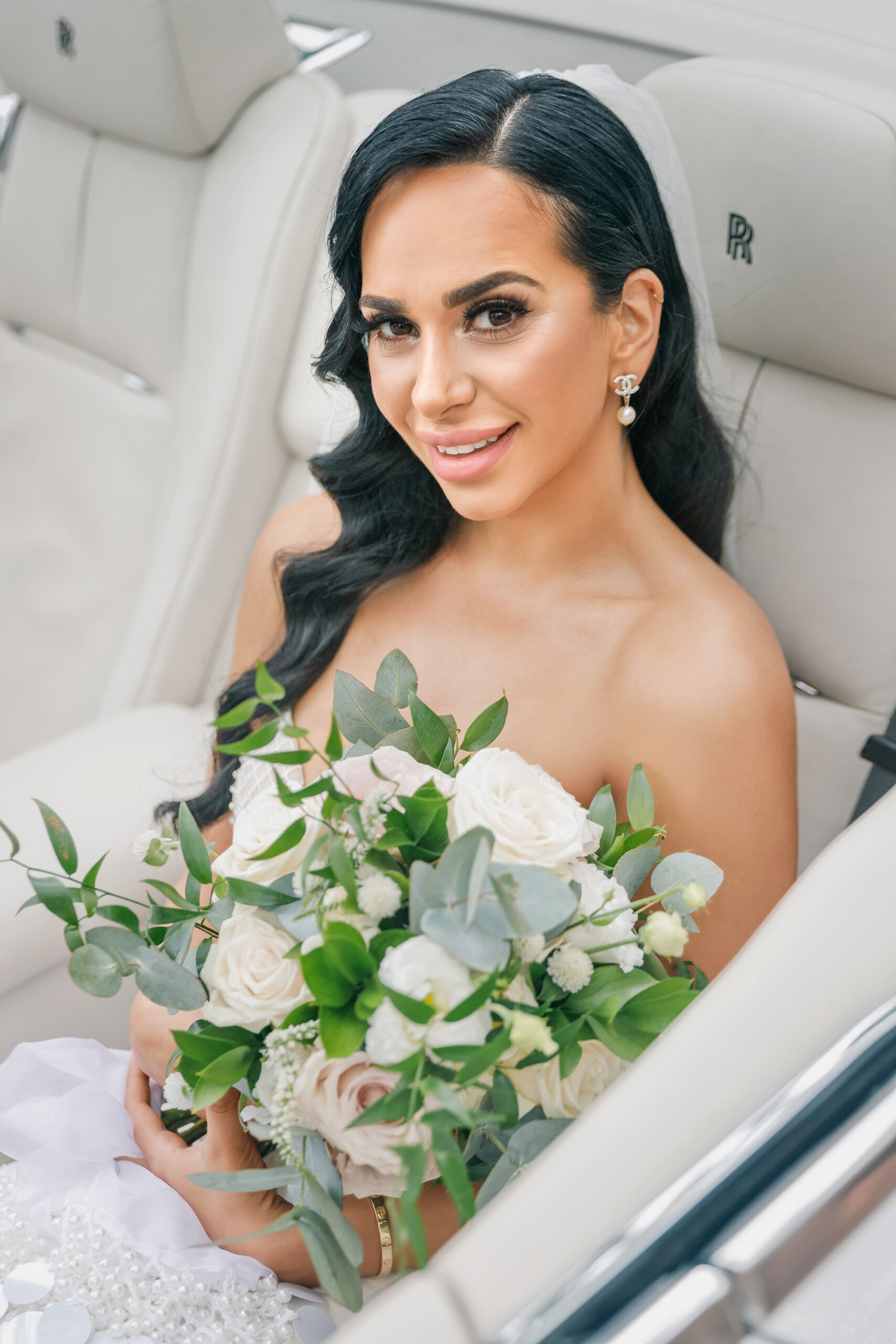 Silvana Aaron Elegant Greenery Wedding Xtraordinary Photos Video 027 scaled