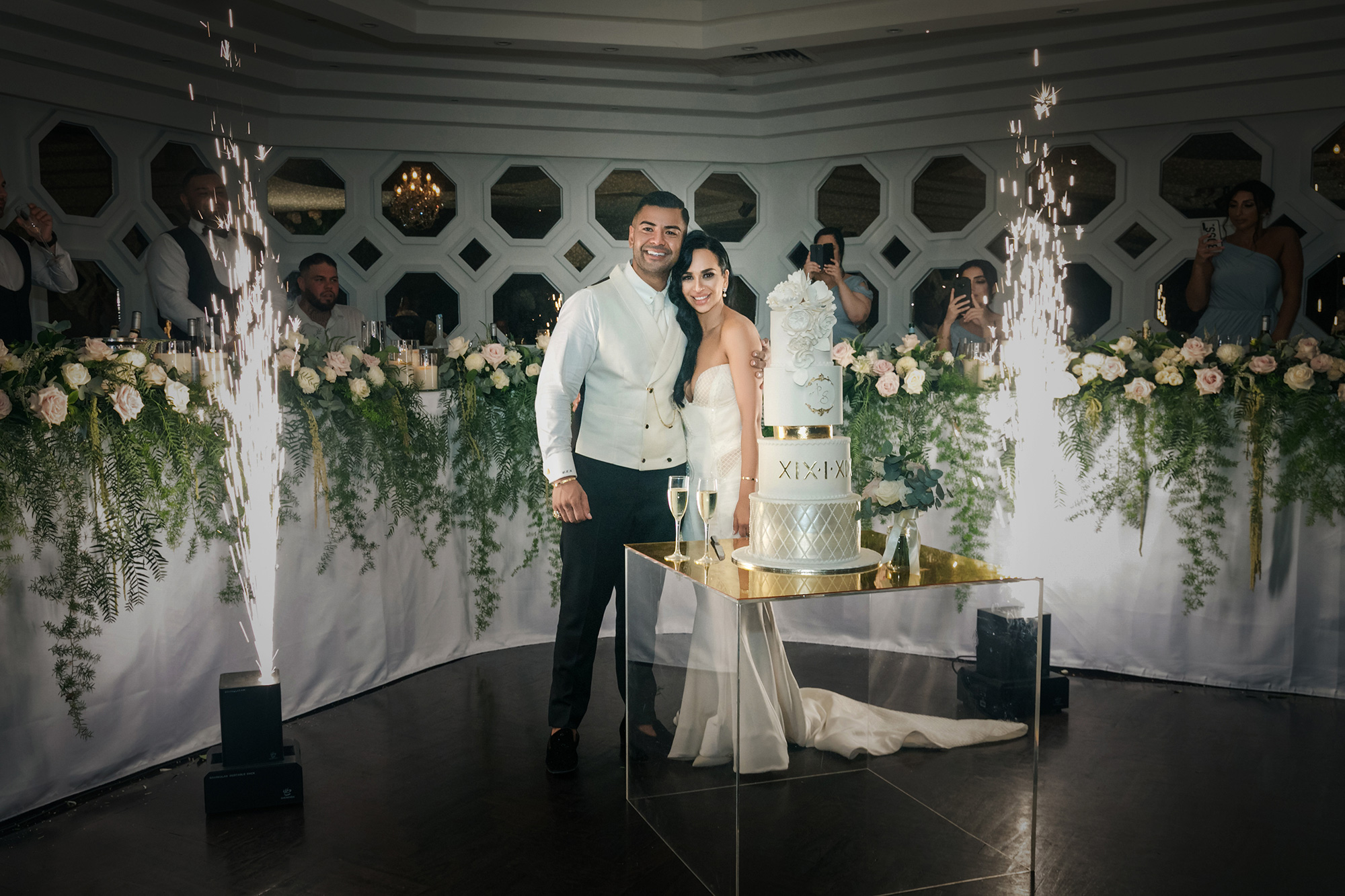 Silvana Aaron Elegant Greenery Wedding Xtraordinary Photos Video 036