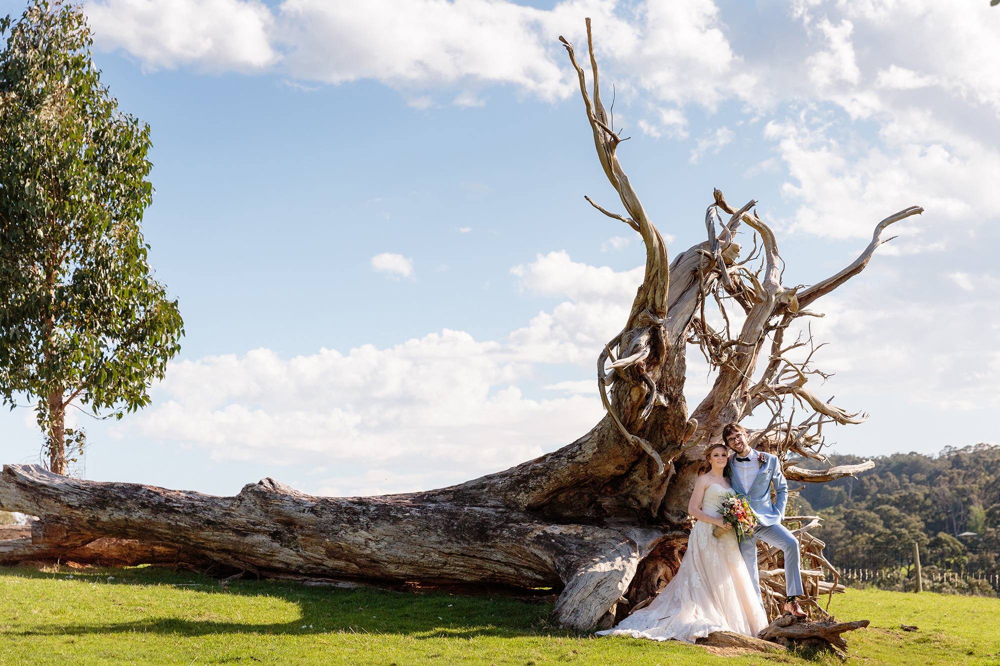 Stacey_Andrew_Rustic-Farm-Wedding_Alan-Rogers-Photography_028