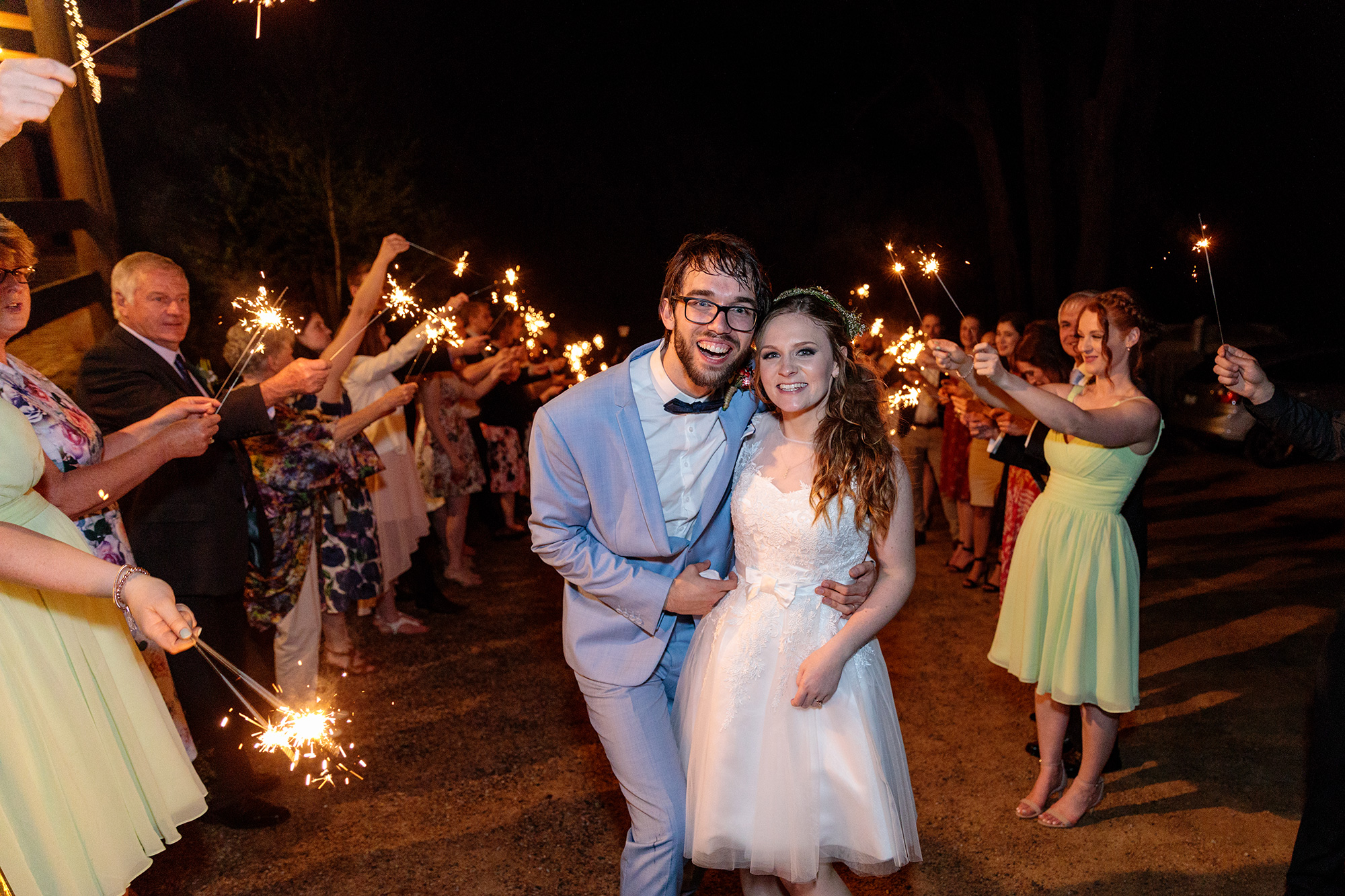 Stacey_Andrew_Rustic-Farm-Wedding_Alan-Rogers-Photography_044