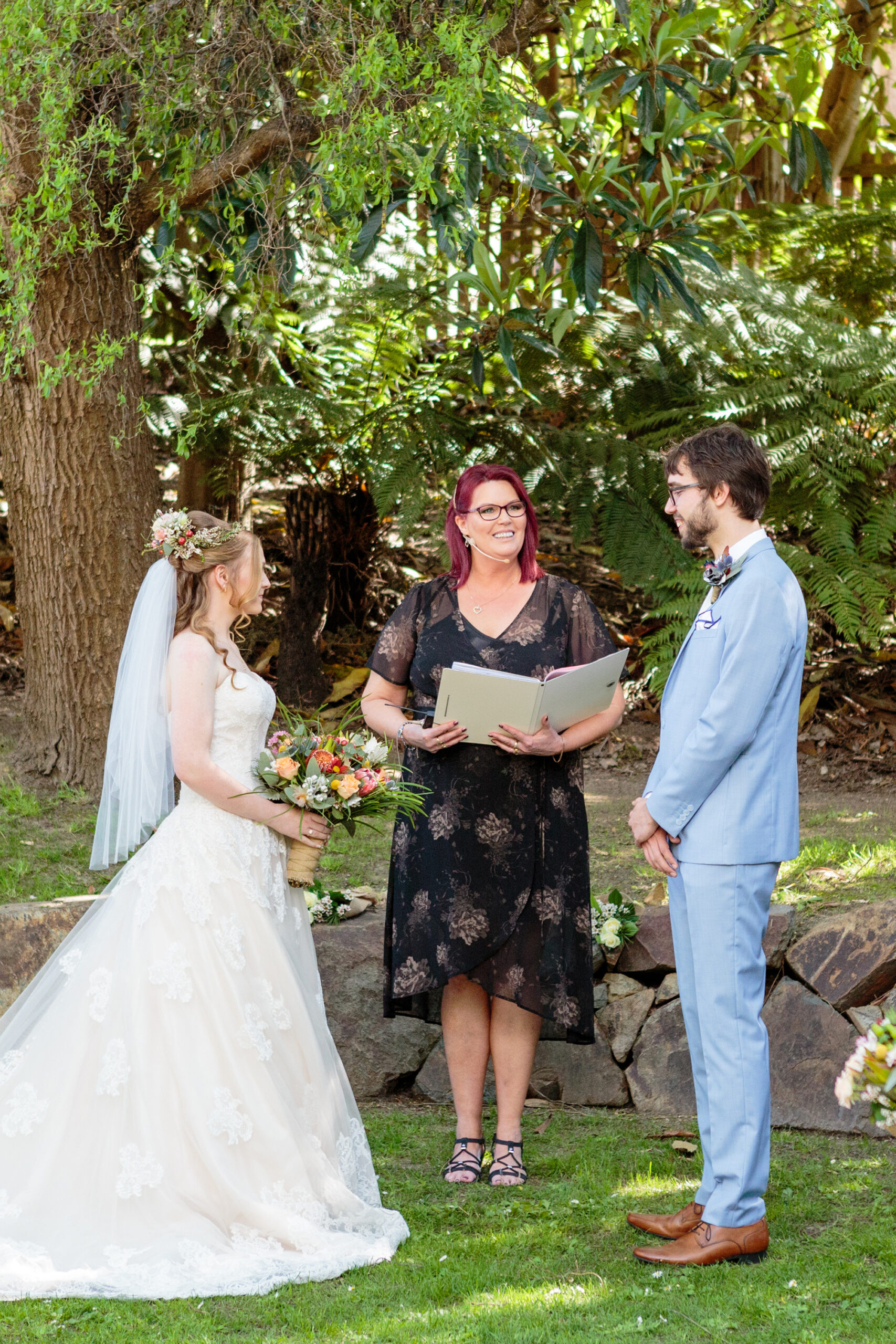 Stacey_Andrew_Rustic-Farm-Wedding_Alan-Rogers-Photography_SBS_013