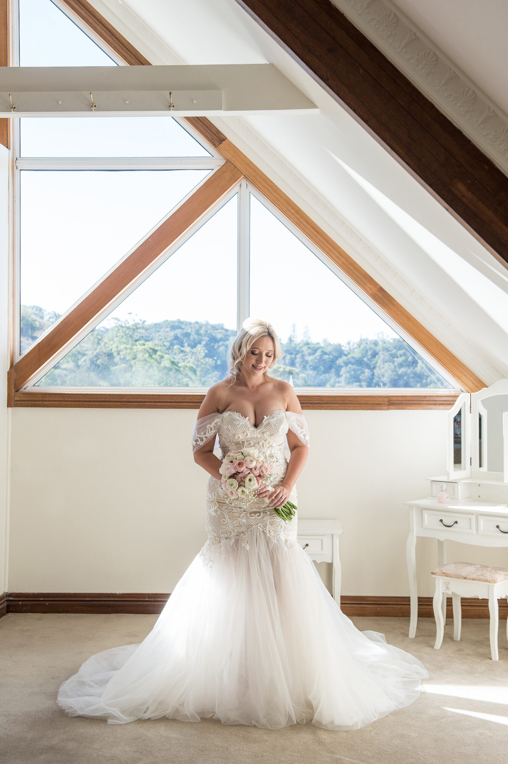 Stephanie_Daniel_Glamorous-Romance-Wedding_Rezolution-Photography_021