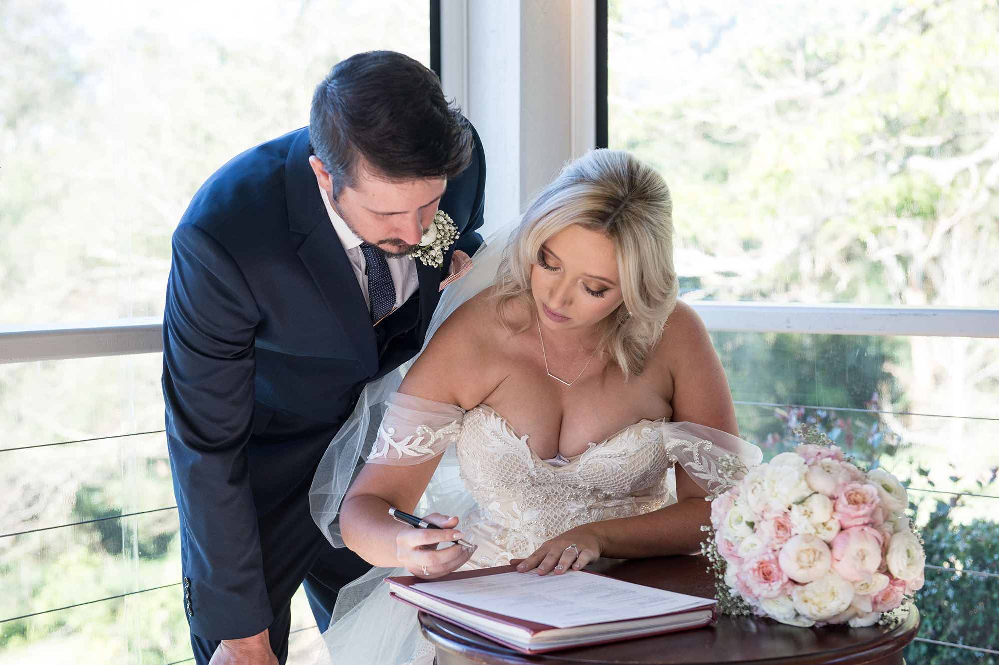 Stephanie_Daniel_Glamorous-Romance-Wedding_Rezolution-Photography_030