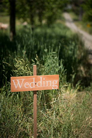 Stephanie_Duane_Rustic-Wedding_309_006