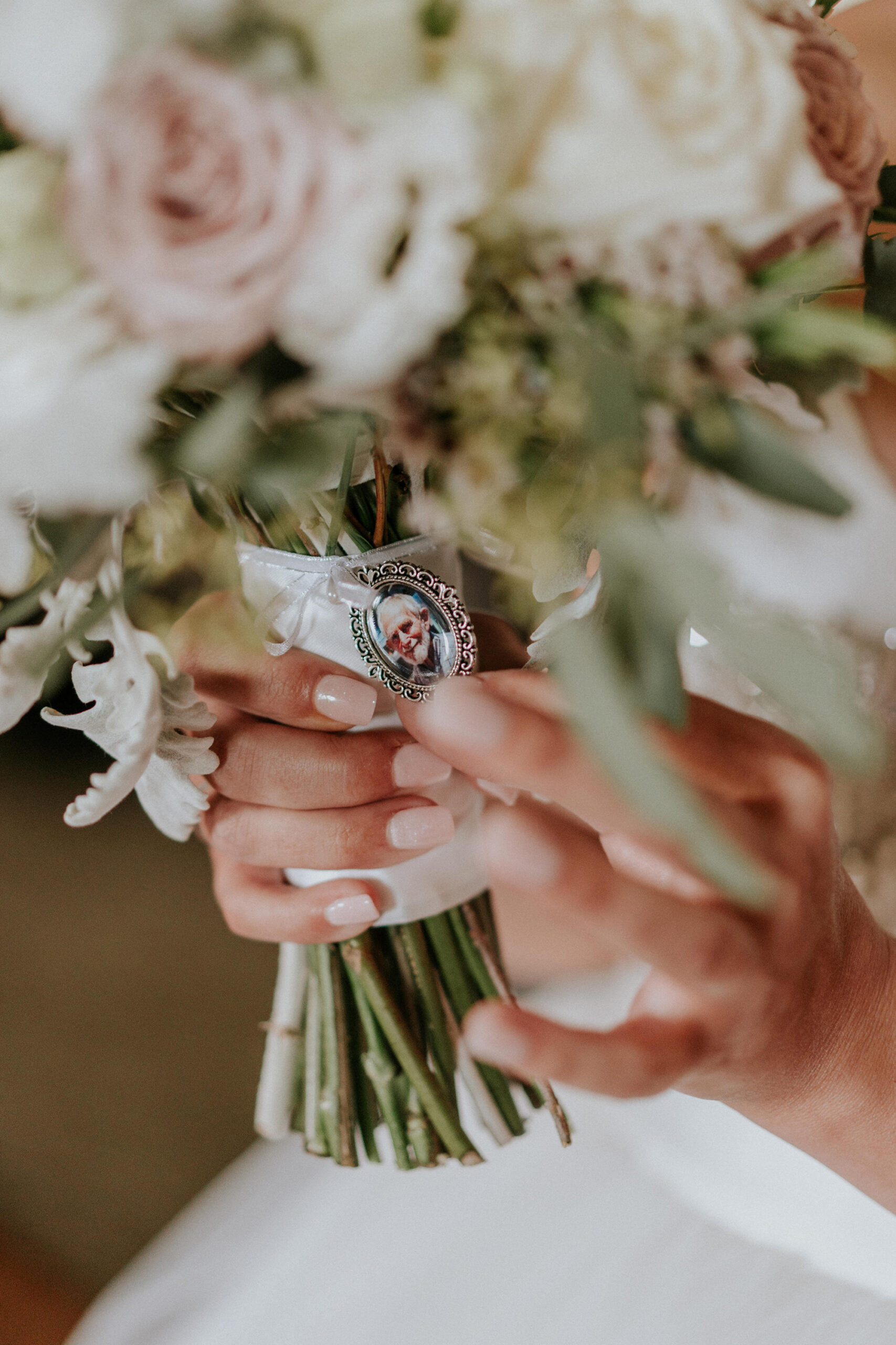 Stephanie Robert Romantic Wedding James Day Photography SBS 007 scaled